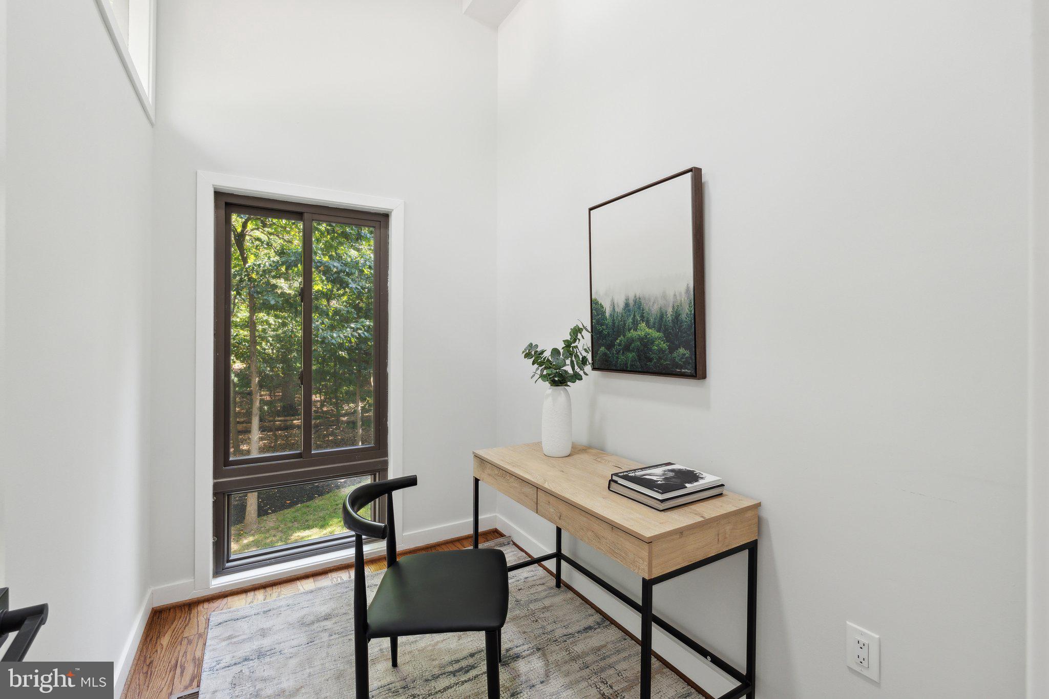 WOLF TRAP WOODS - Residential