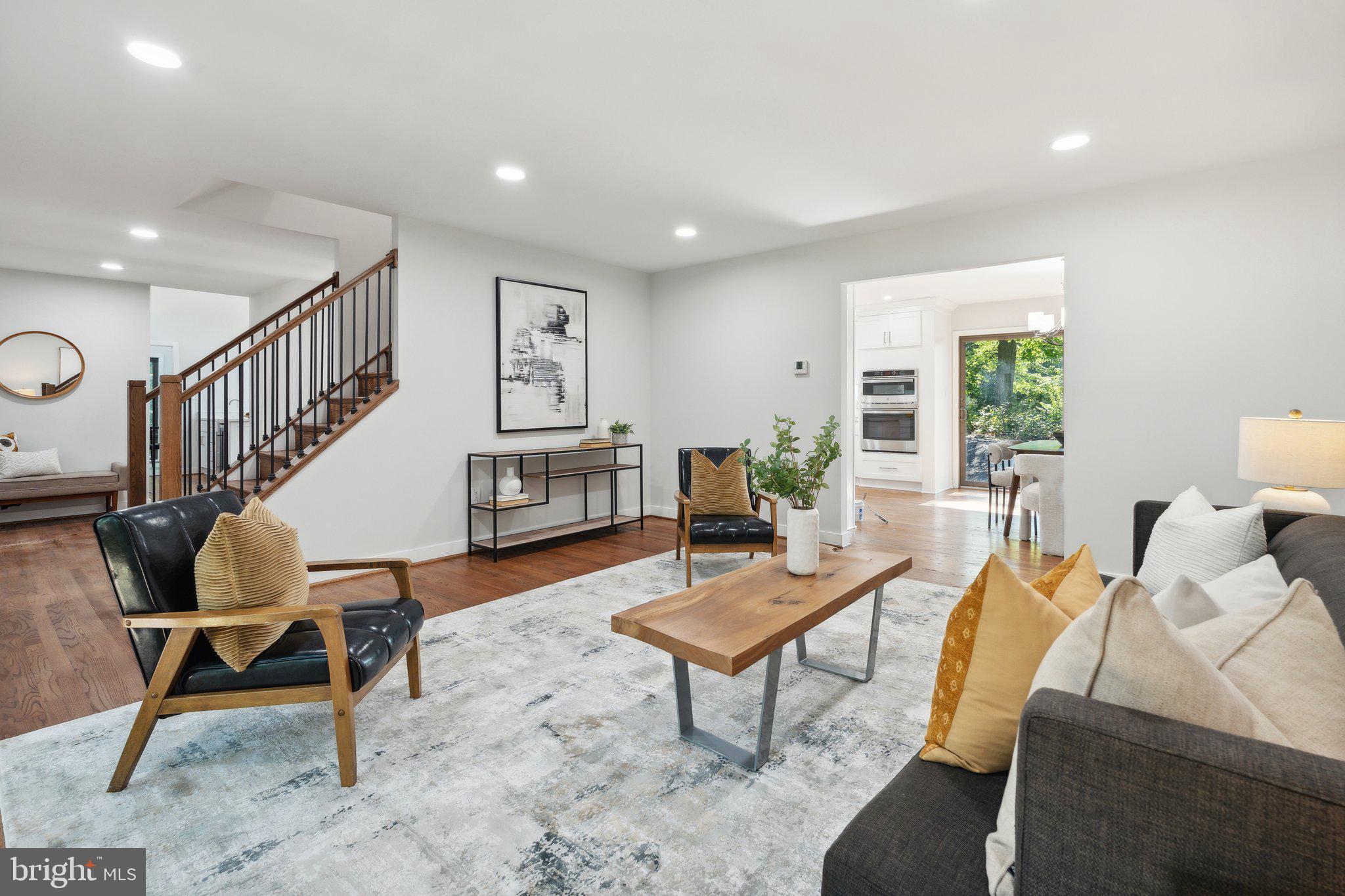 WOLF TRAP WOODS - Residential