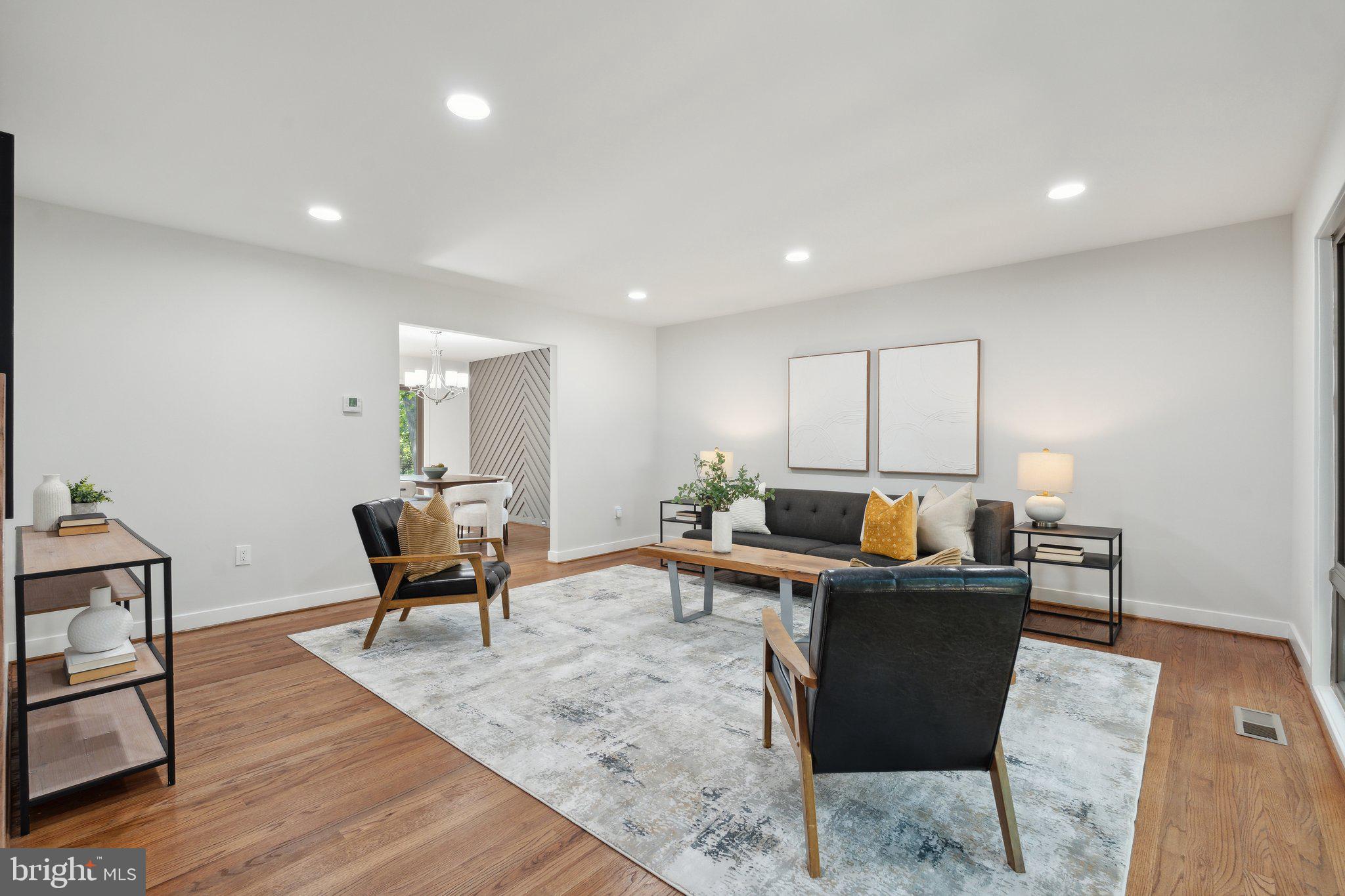 WOLF TRAP WOODS - Residential