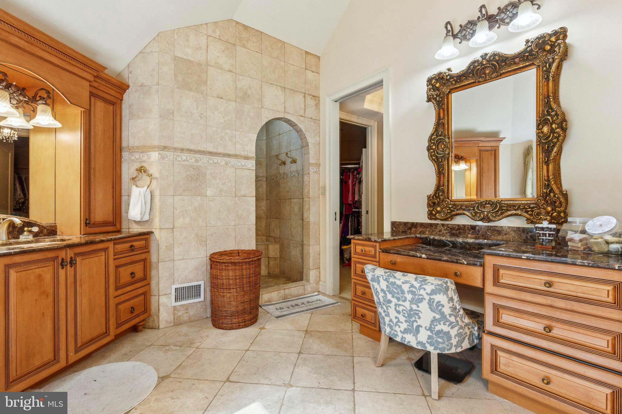 GREYSTONE - Residential