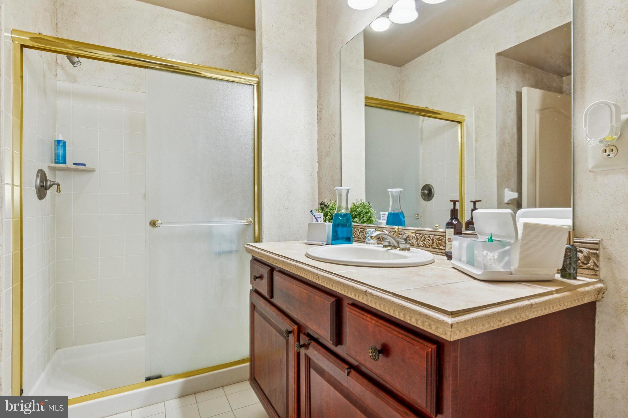 GREYSTONE - Residential