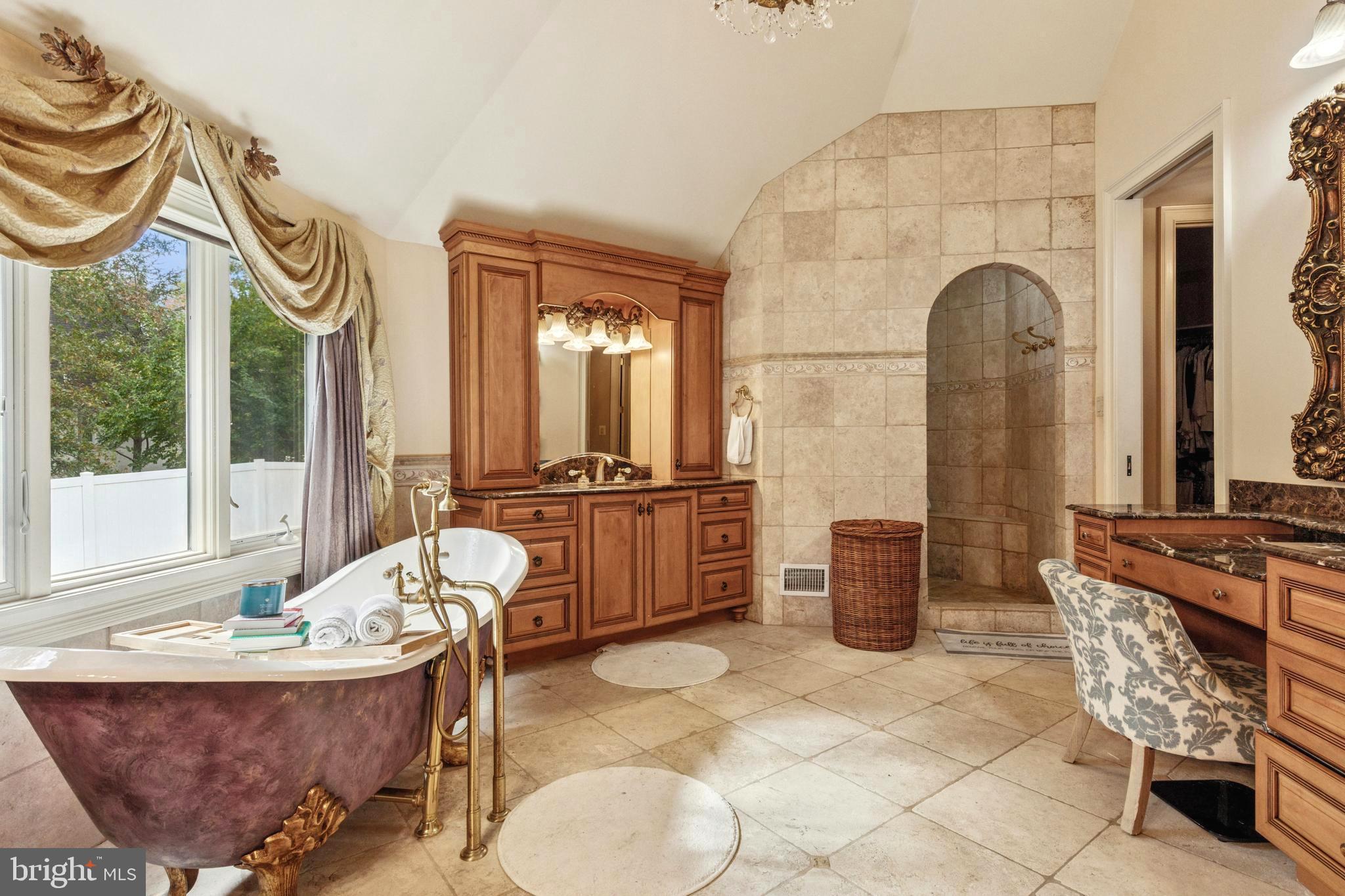 GREYSTONE - Residential