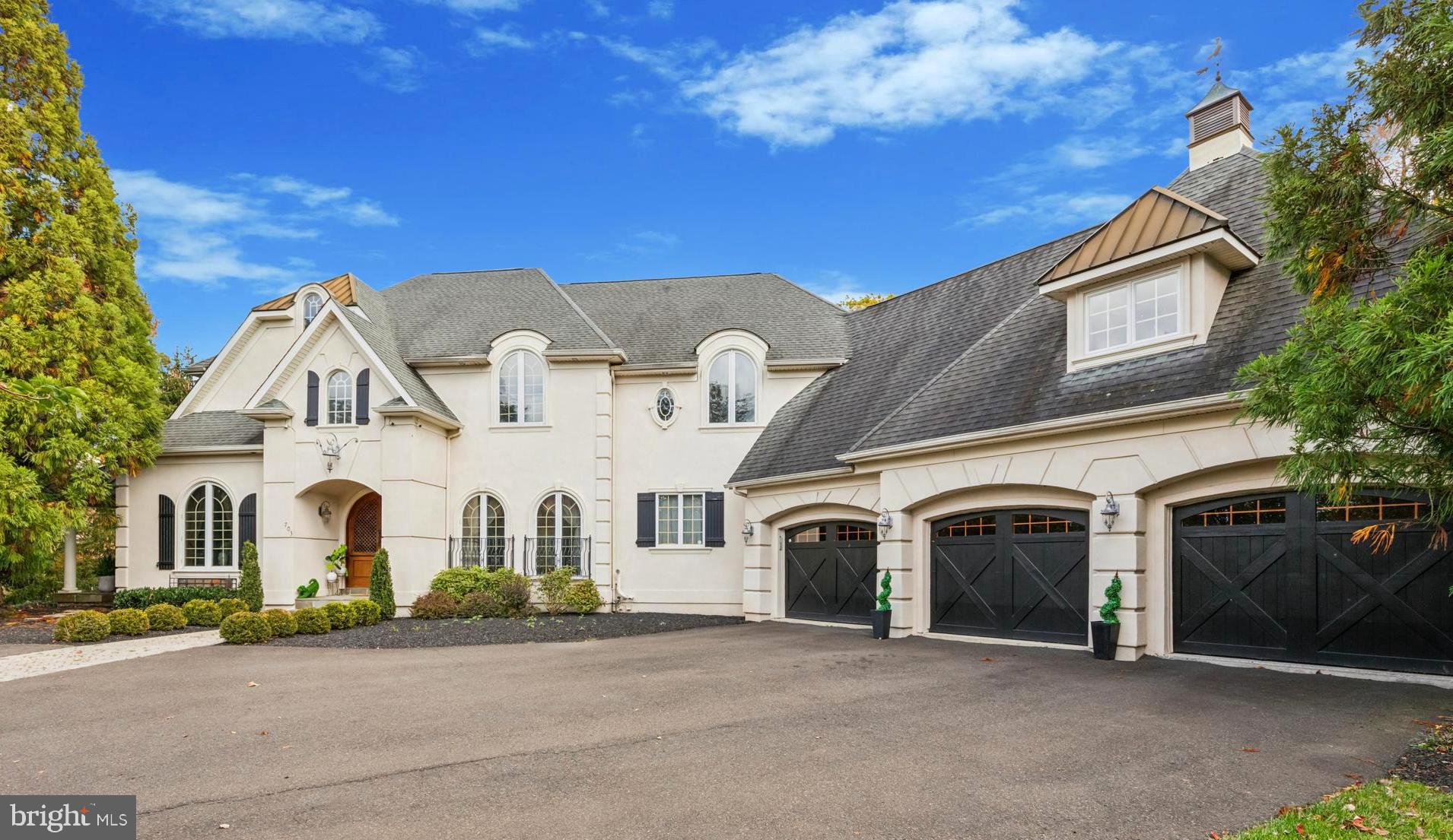 GREYSTONE - Residential