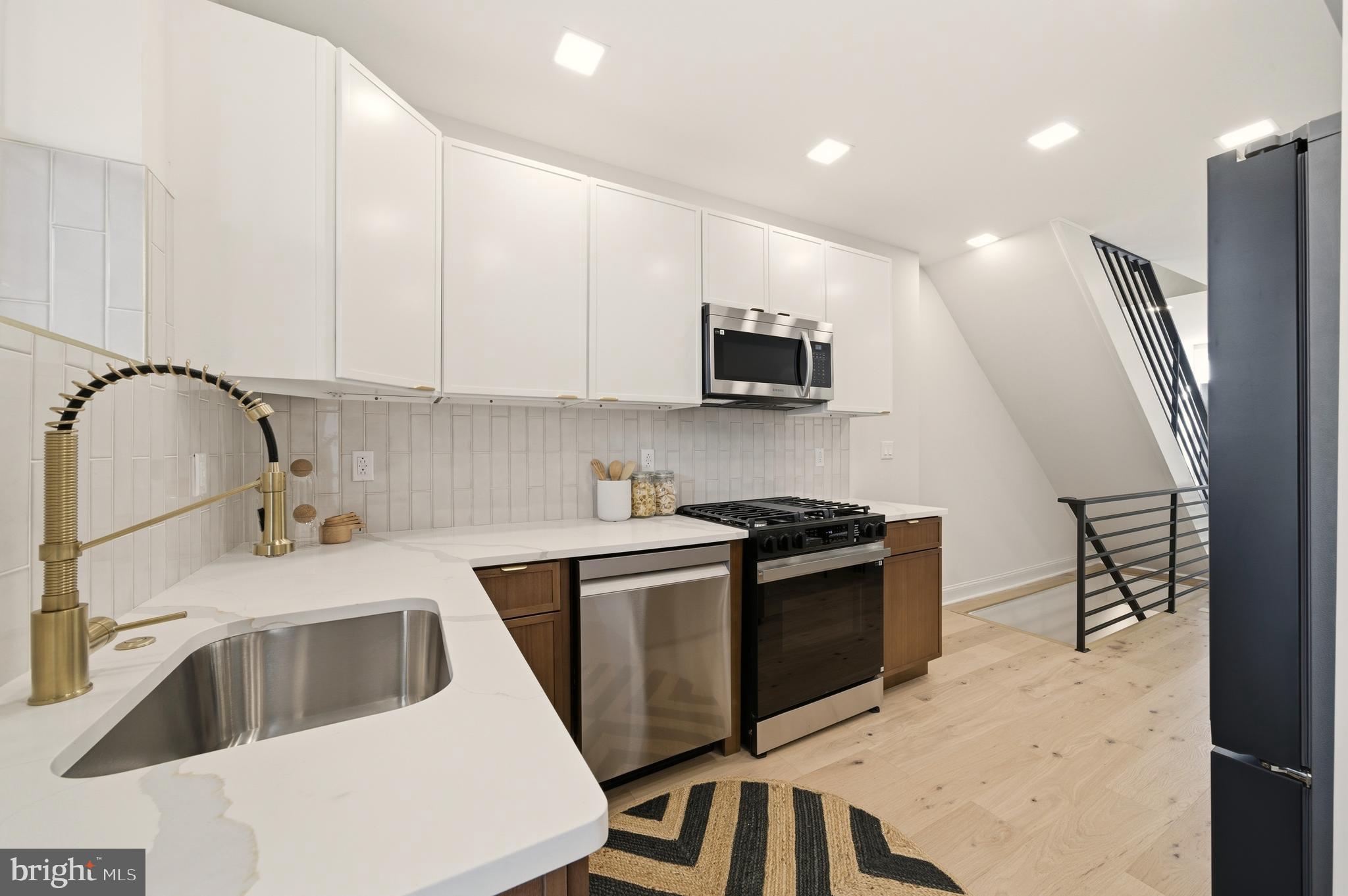 EAST PASSYUNK CROSSING - Residential