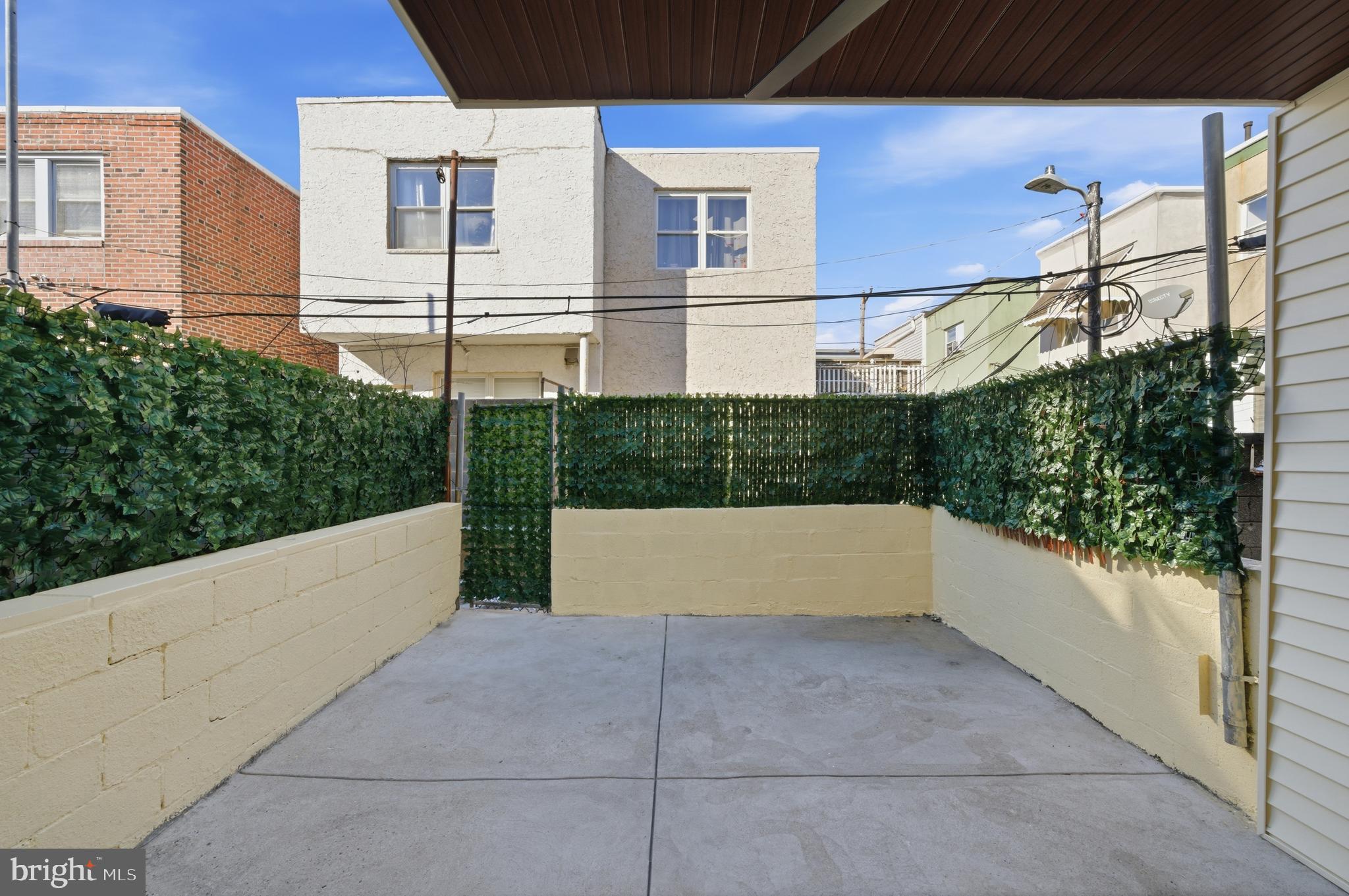 EAST PASSYUNK CROSSING - Residential