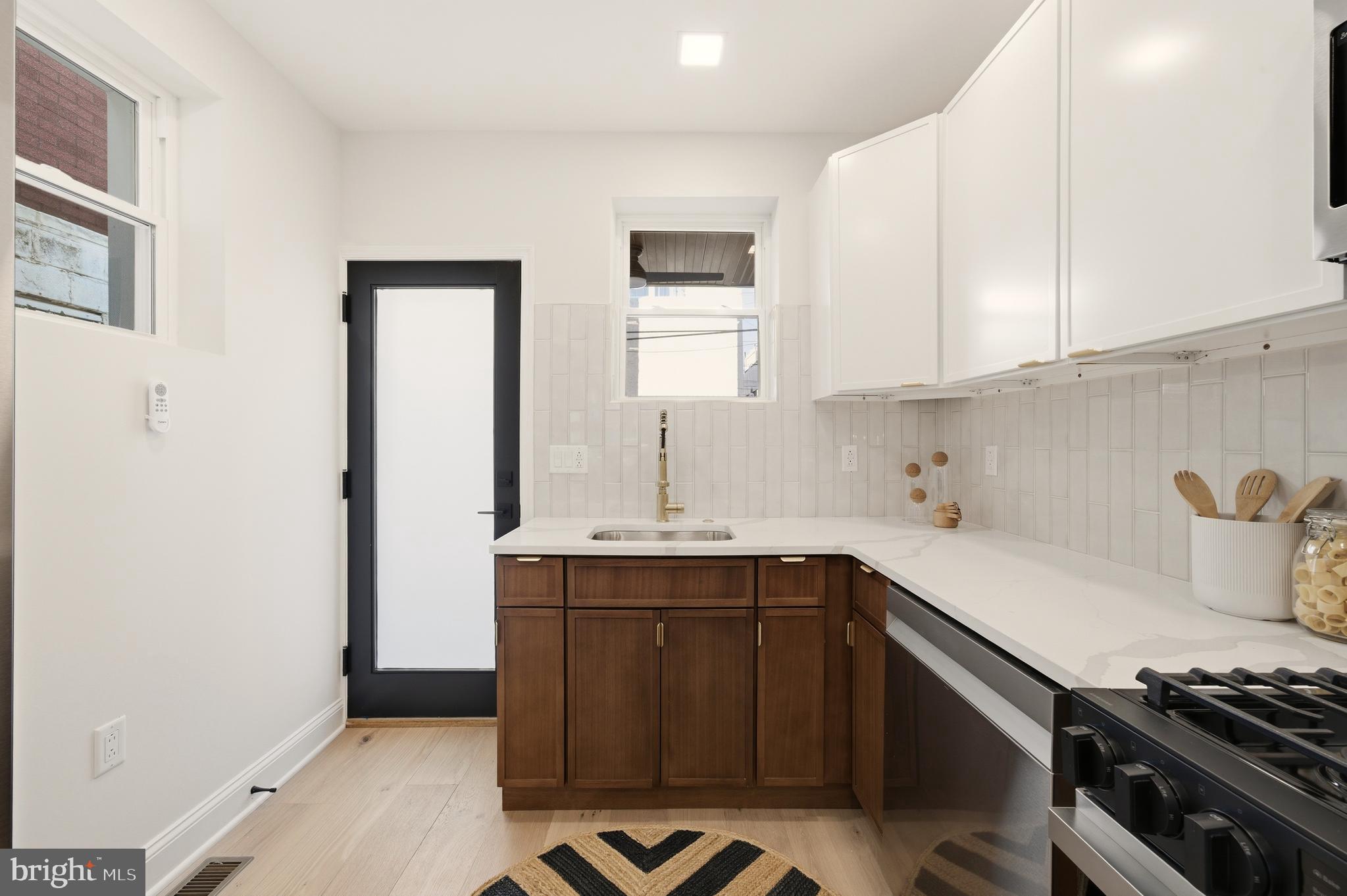 EAST PASSYUNK CROSSING - Residential