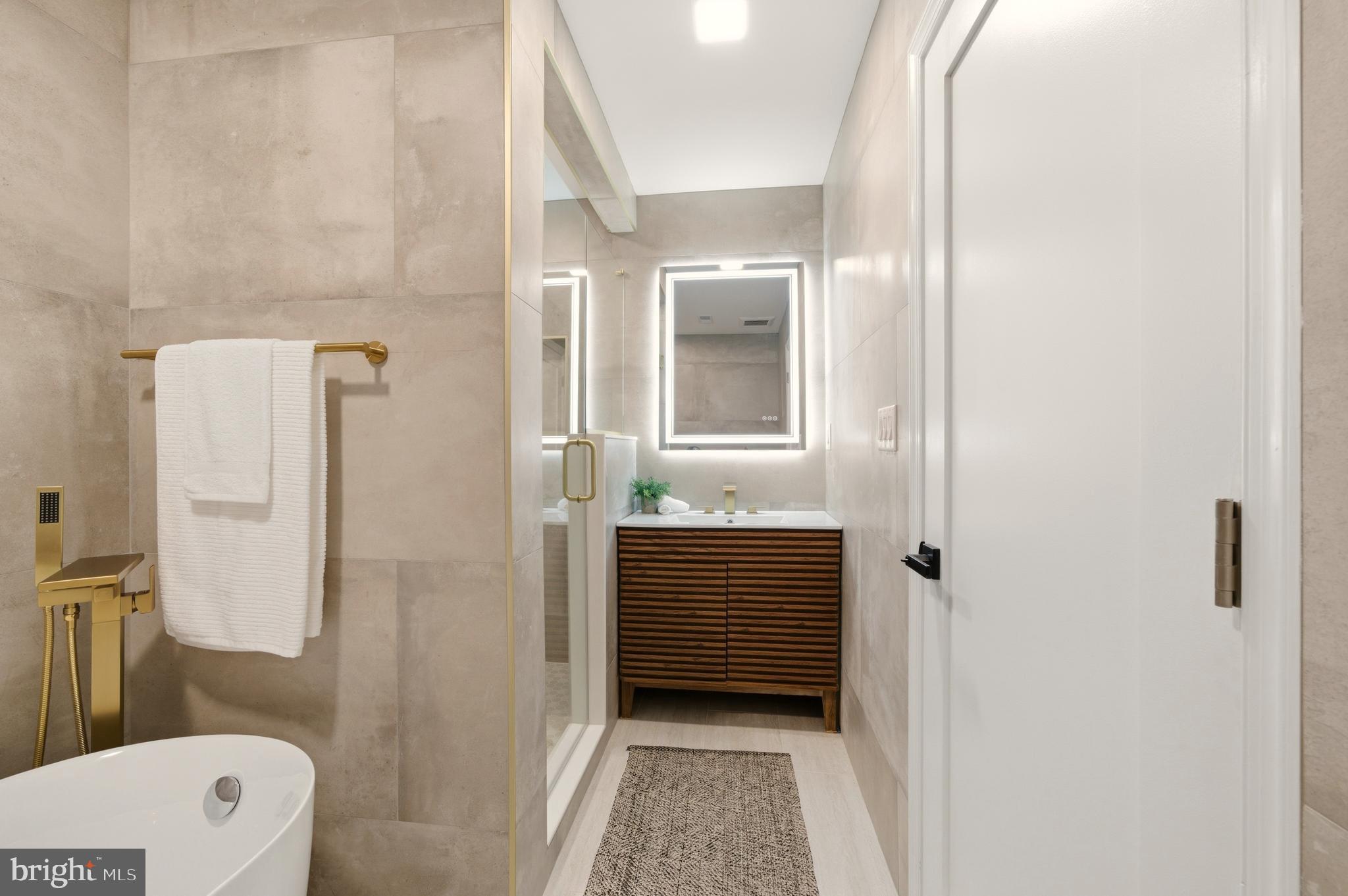 EAST PASSYUNK CROSSING - Residential