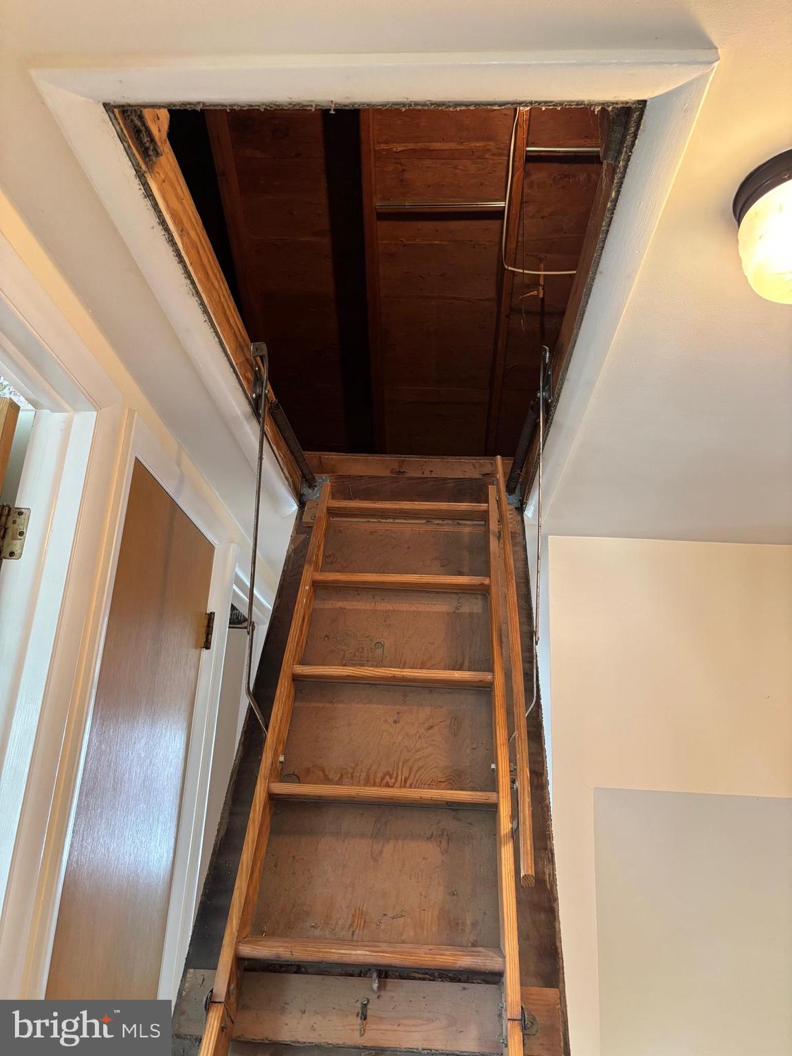 MANOR RIDGE - Residential