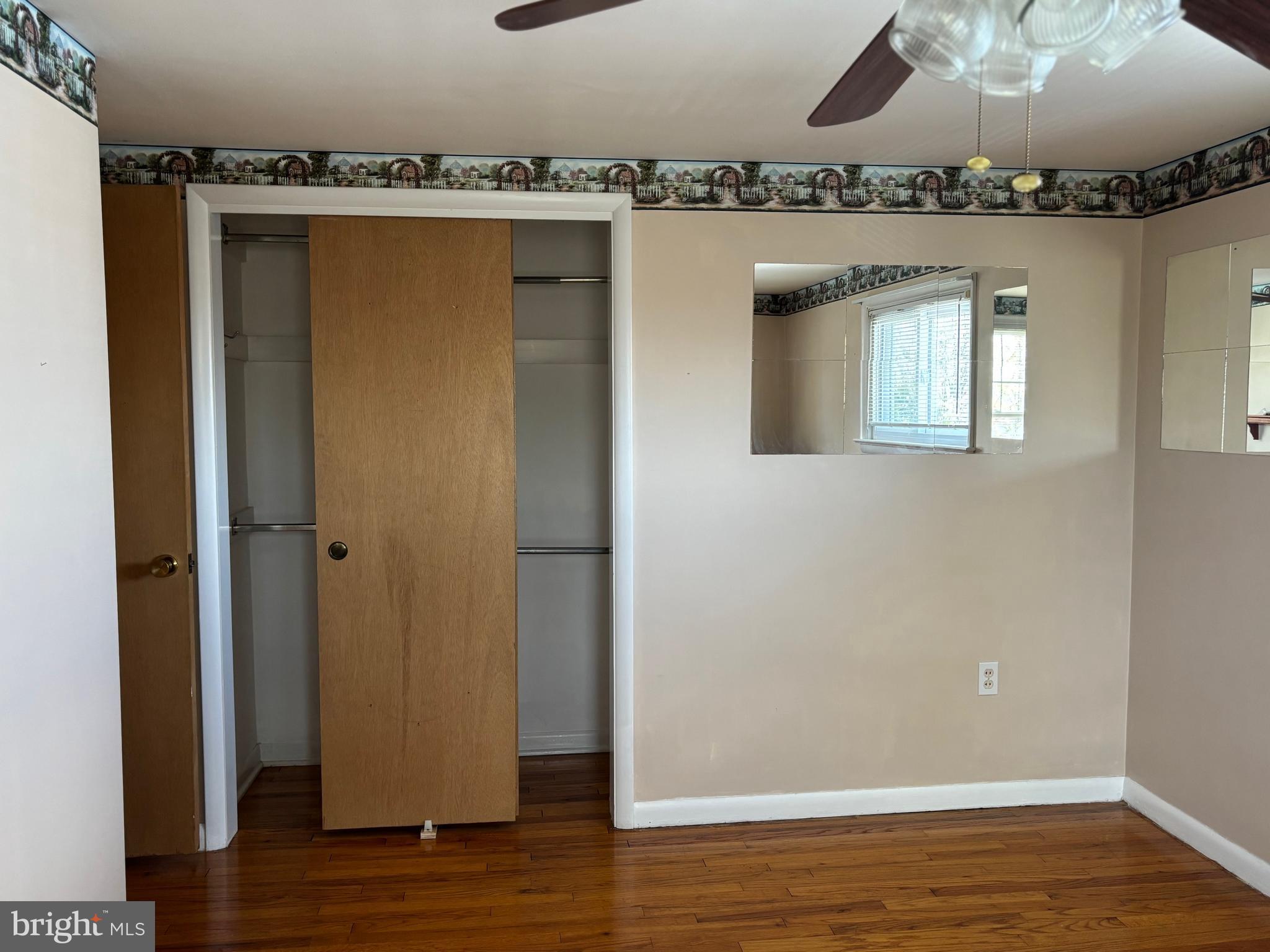 MANOR RIDGE - Residential