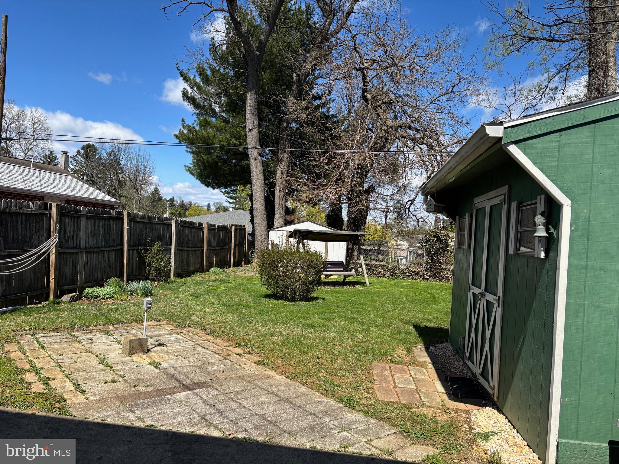 MANOR RIDGE - Residential