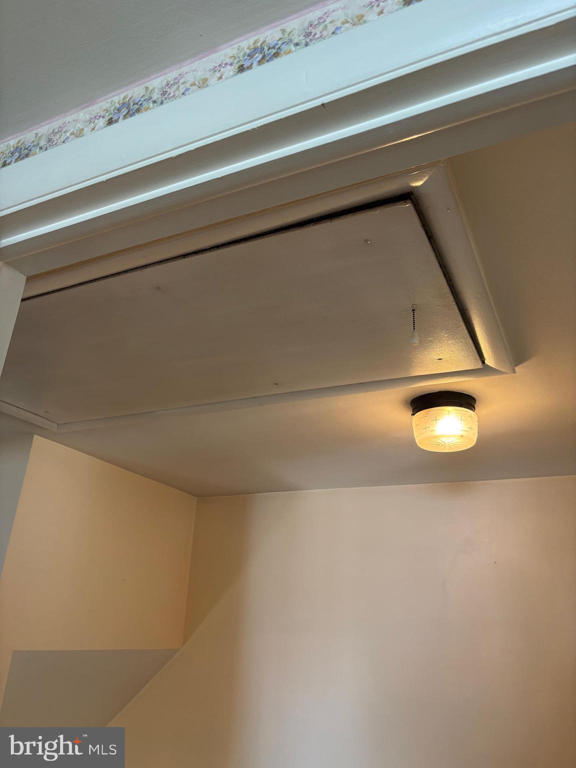 MANOR RIDGE - Residential