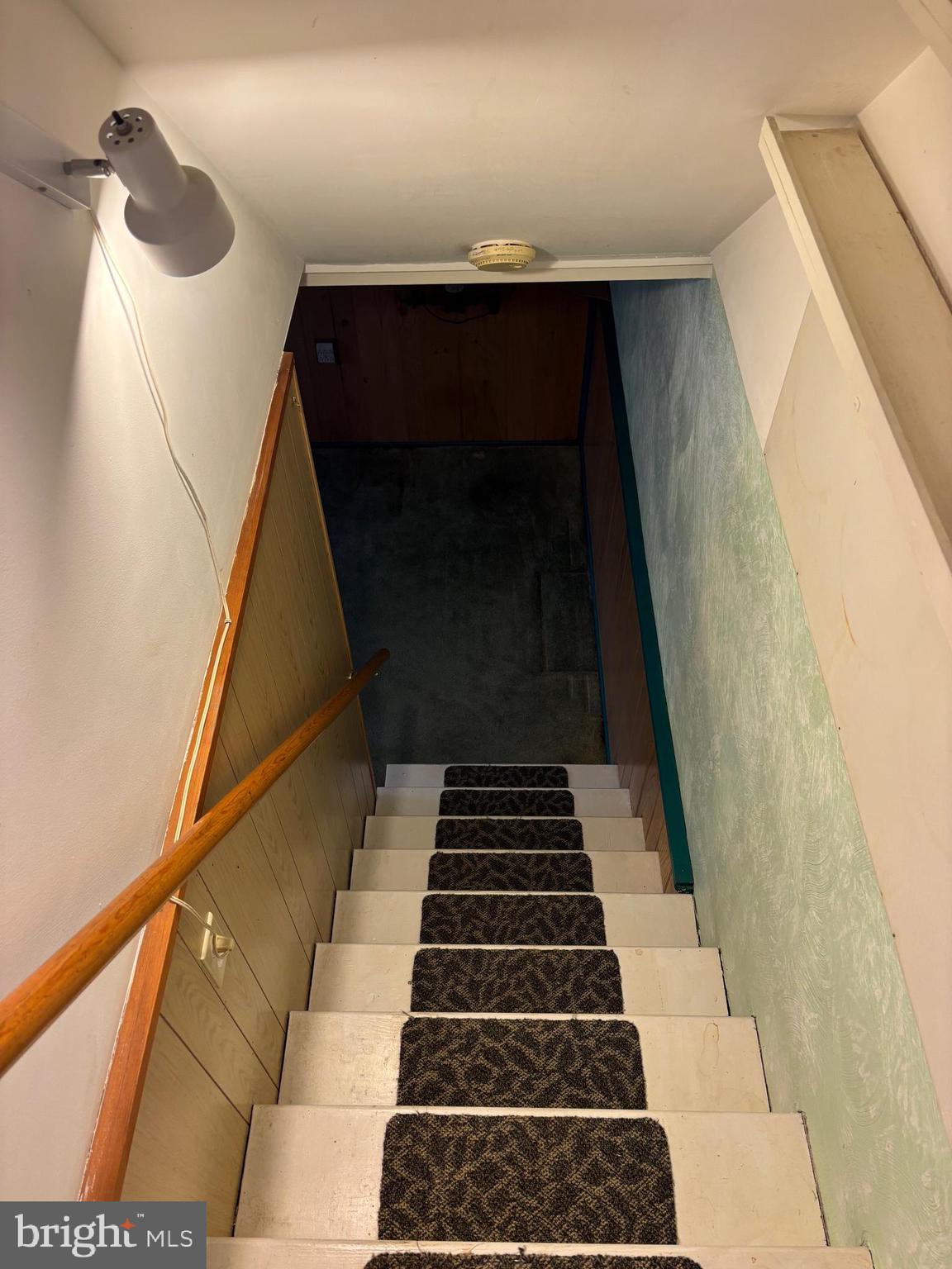 MANOR RIDGE - Residential