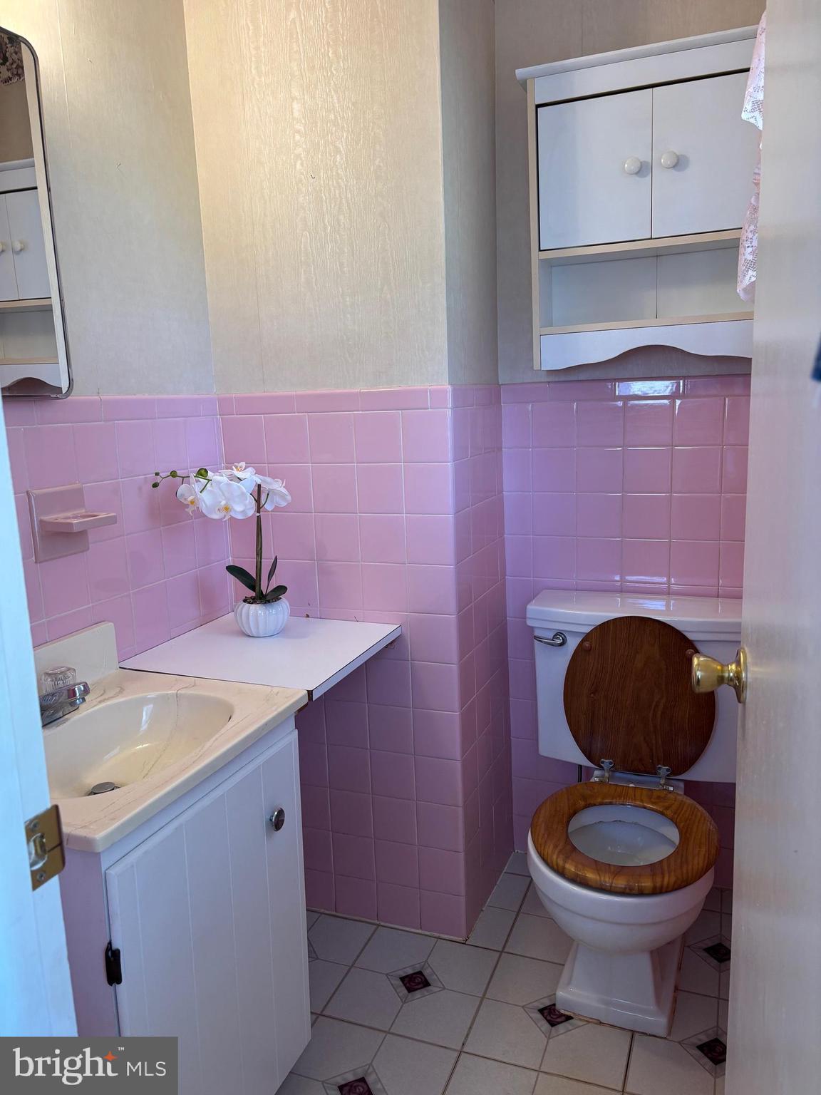 MANOR RIDGE - Residential