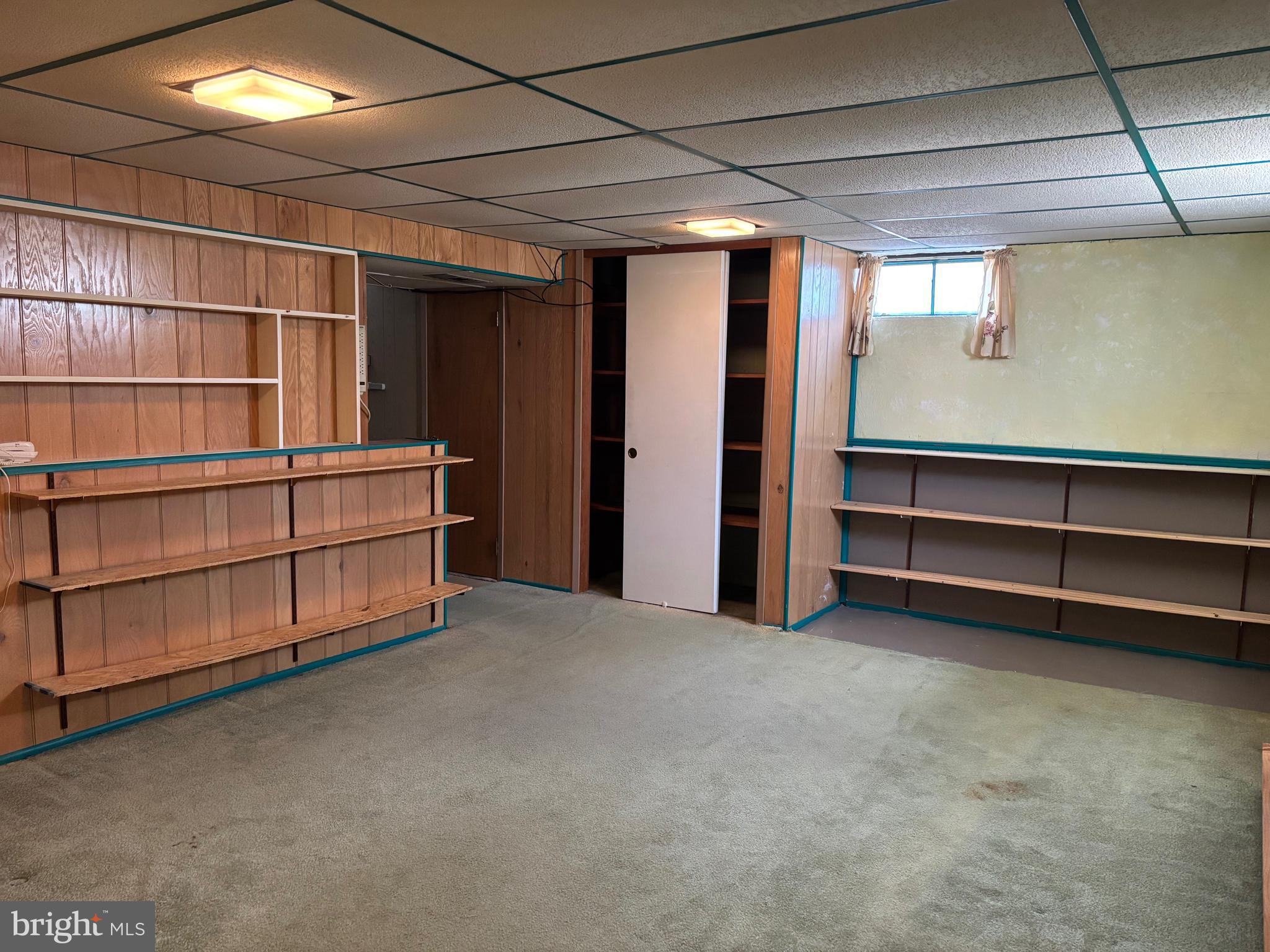 MANOR RIDGE - Residential