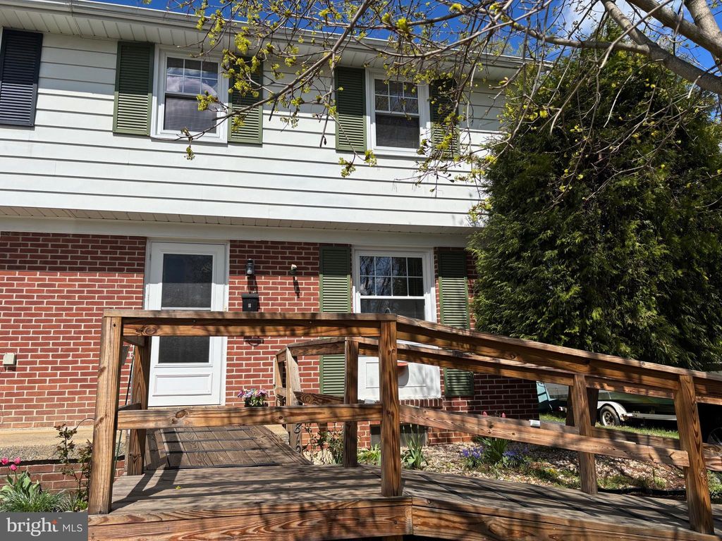 Photo of 1819 Hemlock Road, LANCASTER, PA 17603 (MLS # PALA2067282)