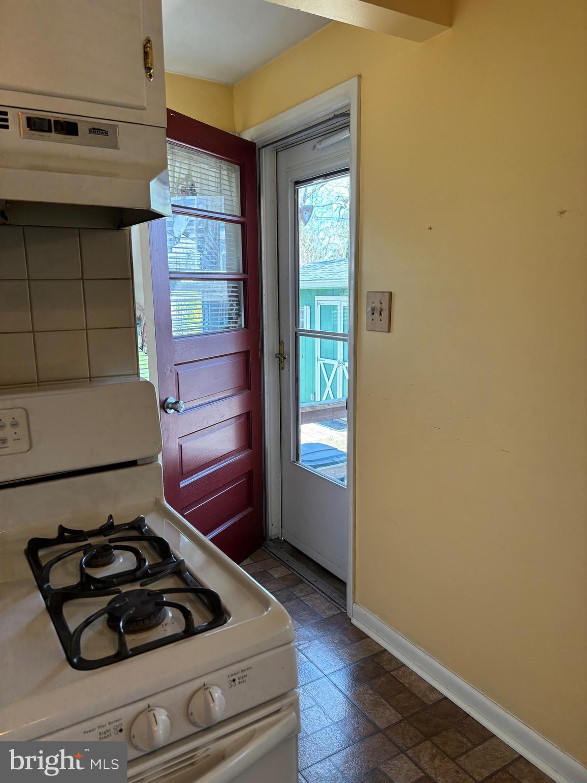 MANOR RIDGE - Residential