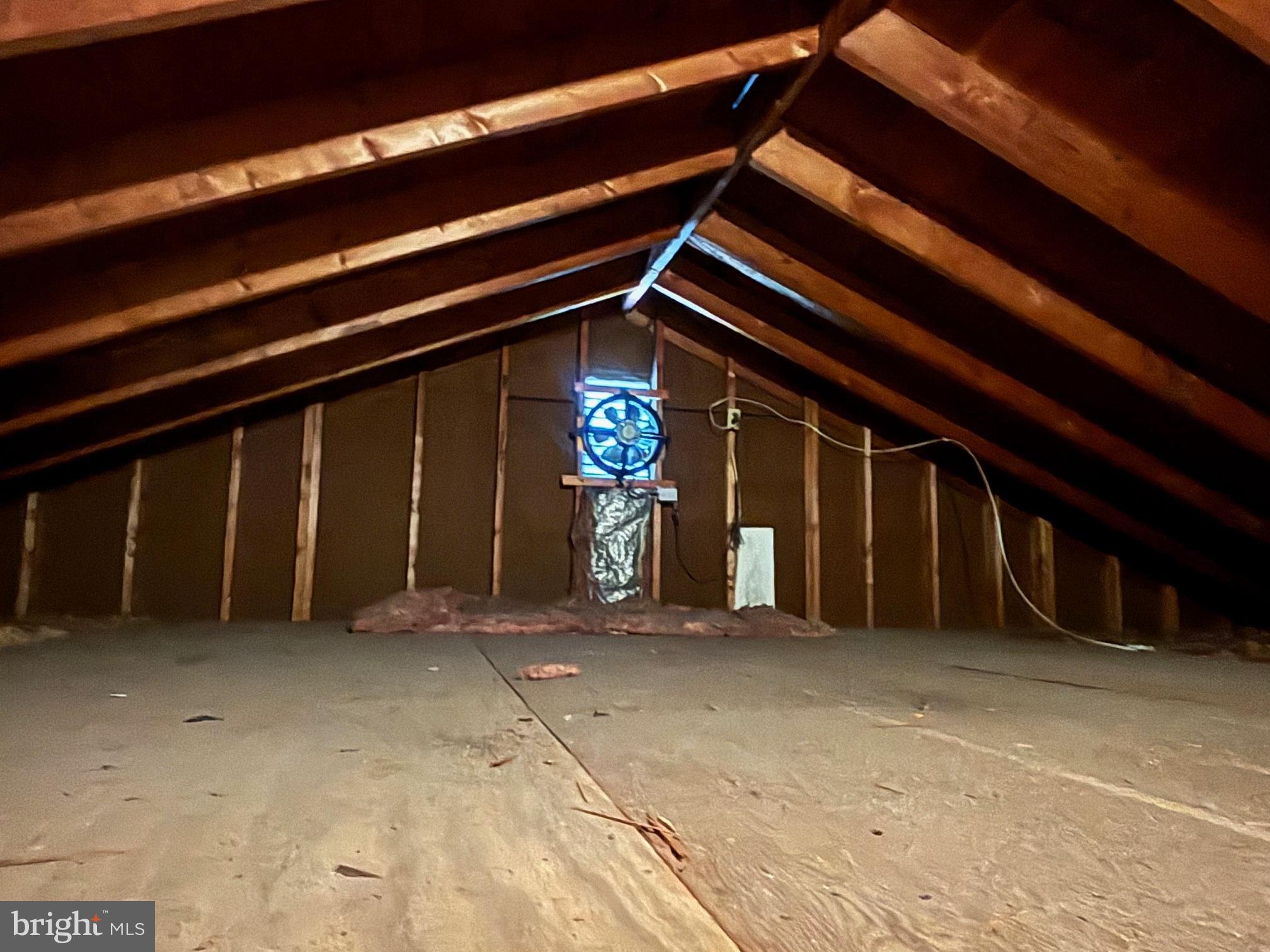 MANOR RIDGE - Residential