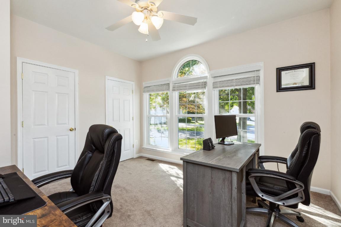 RIVER CREST - Residential