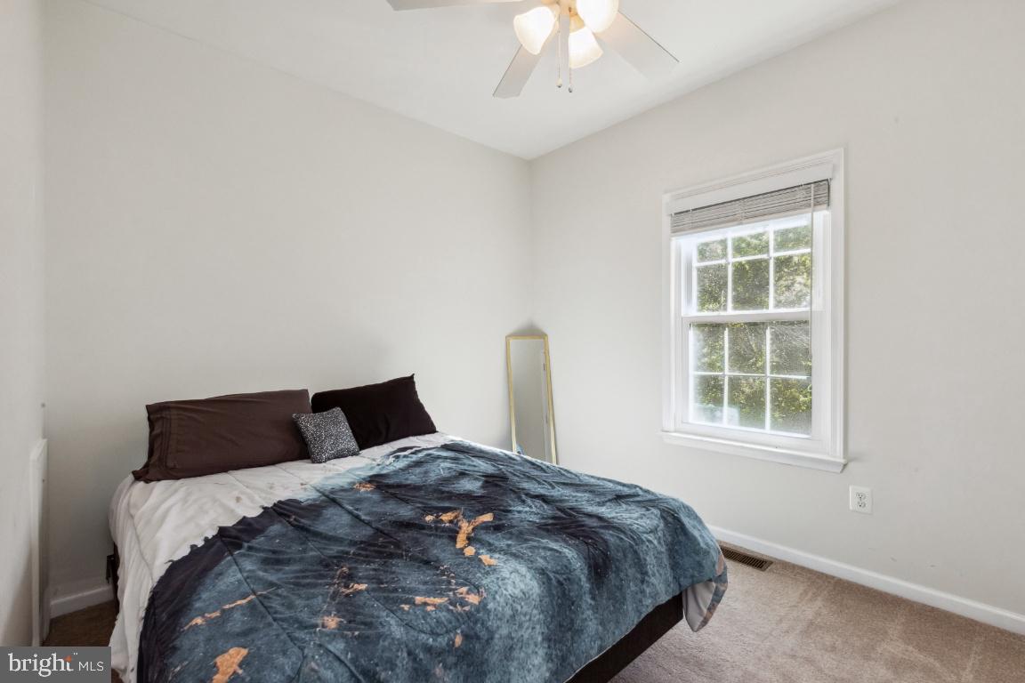 RIVER CREST - Residential