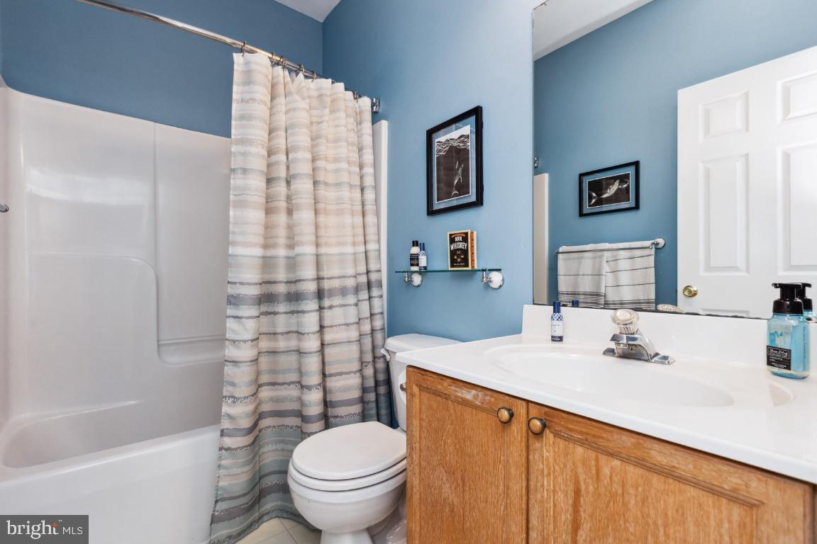 RIVER CREST - Residential