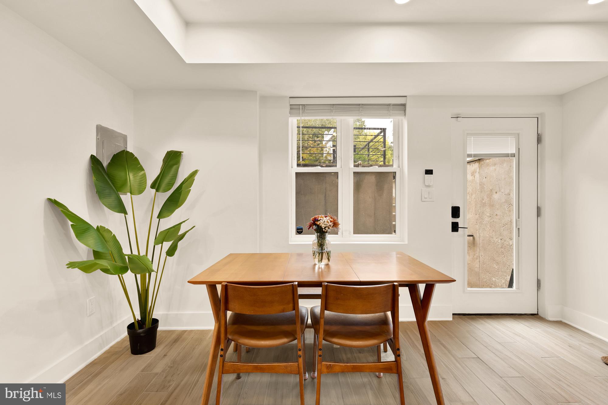 1519 K STREET SE 101