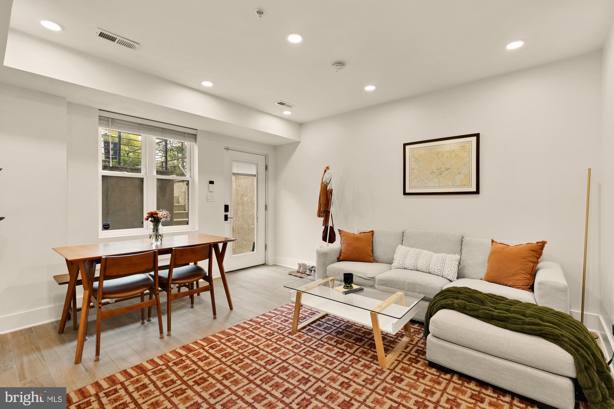 1519 K STREET SE 101