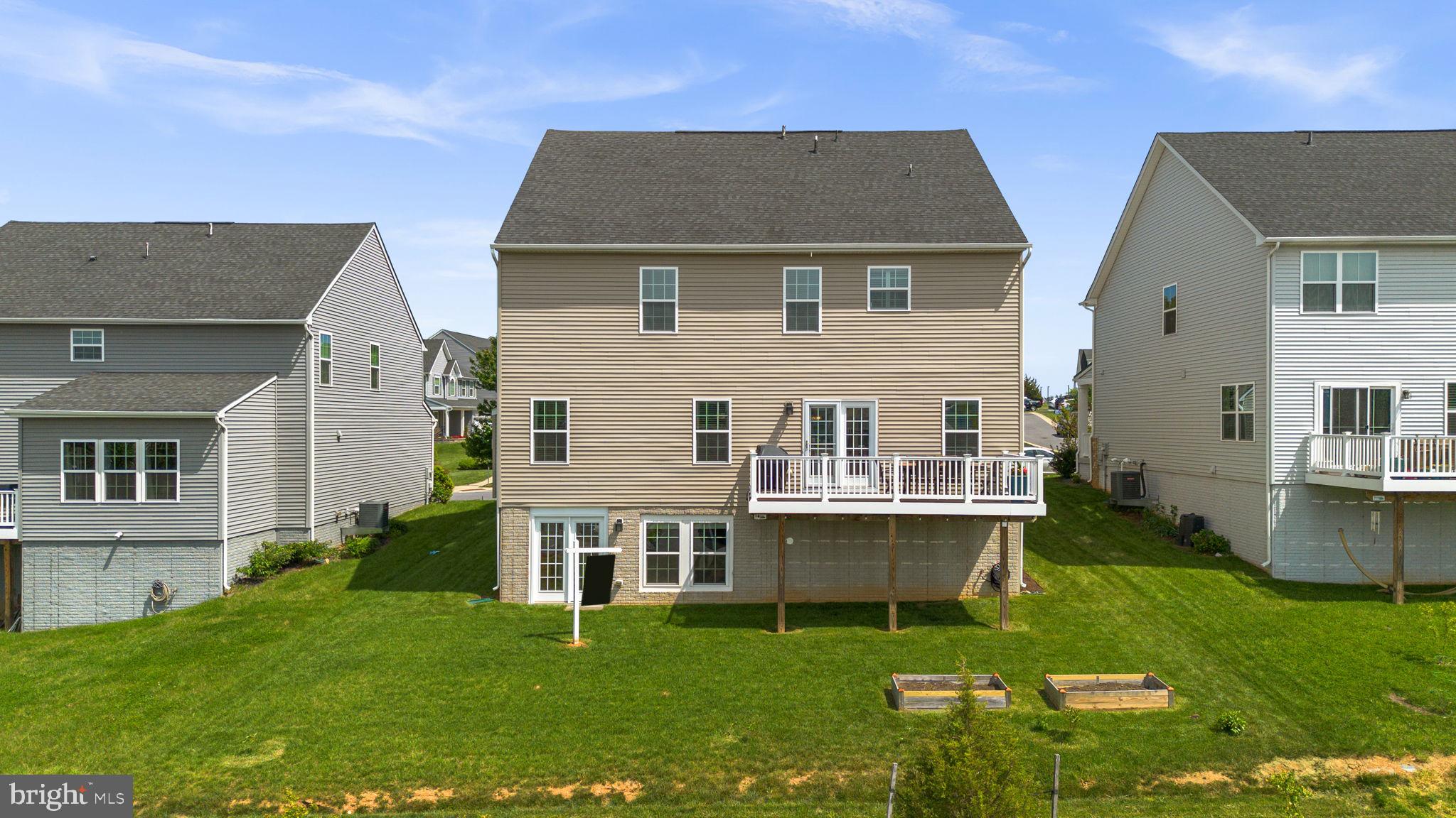 MIDDLETOWN GLEN - Residential