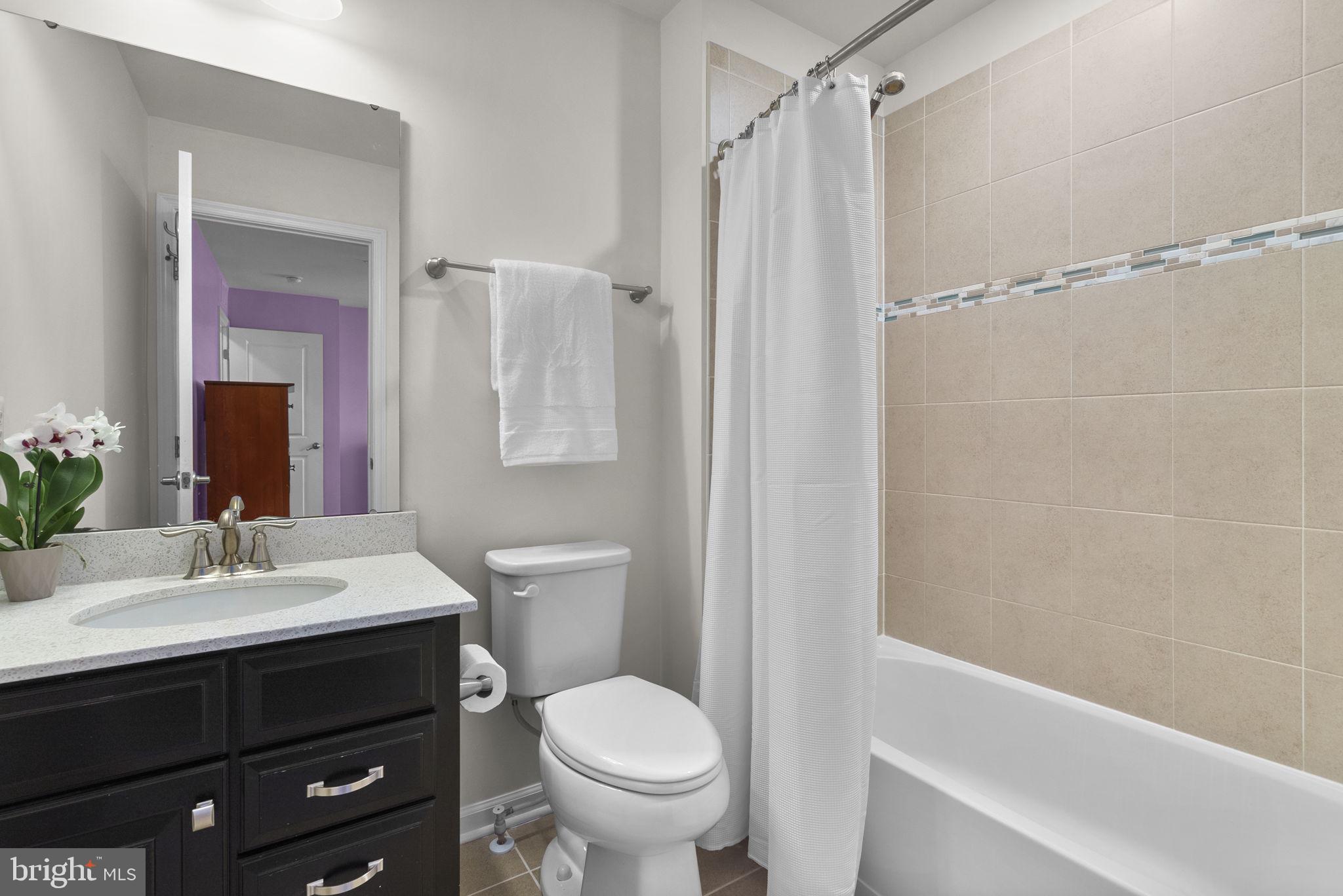 MIDDLETOWN GLEN - Residential