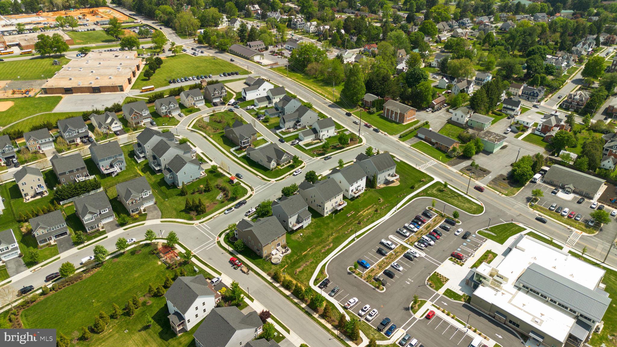 MIDDLETOWN GLEN - Residential