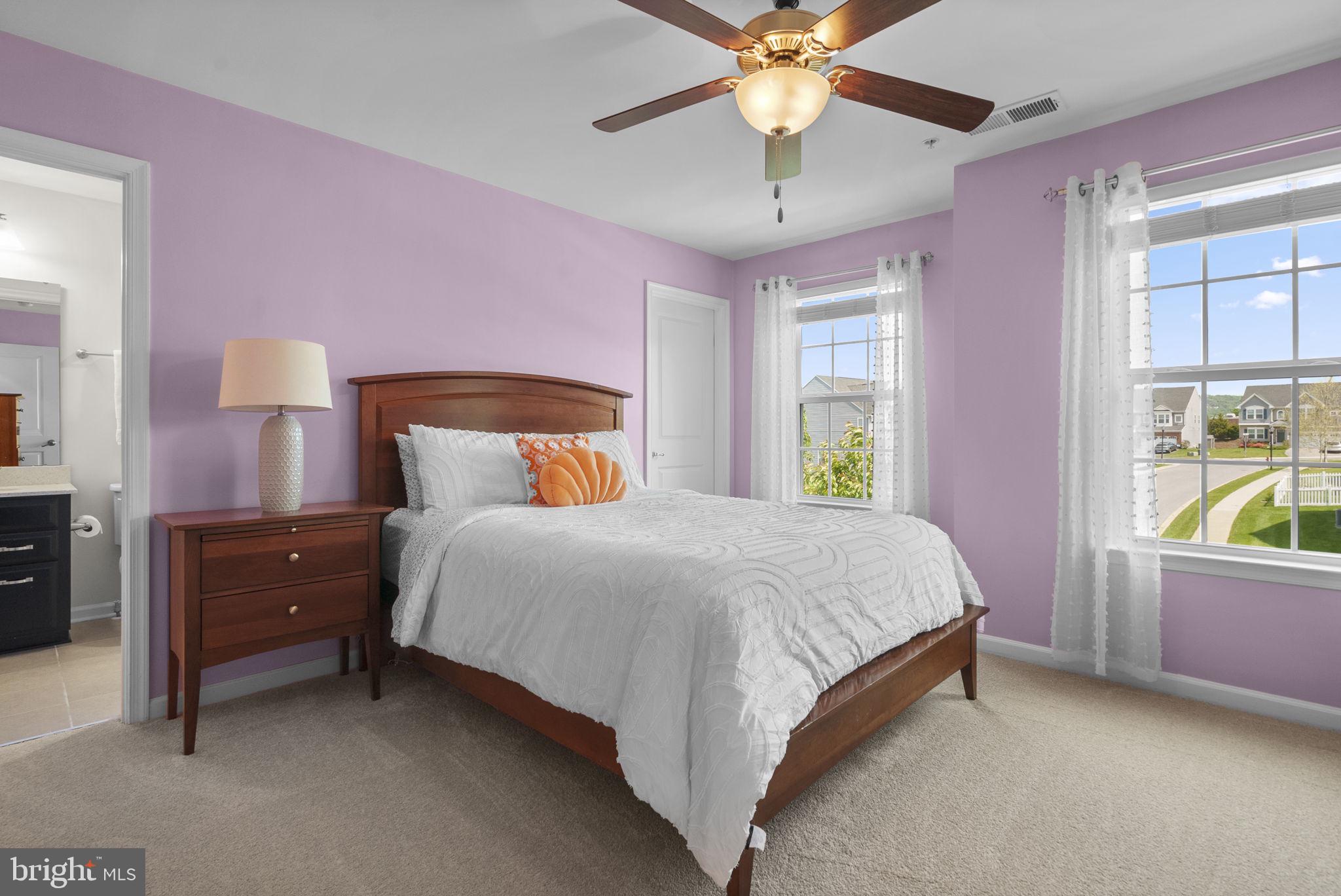 MIDDLETOWN GLEN - Residential