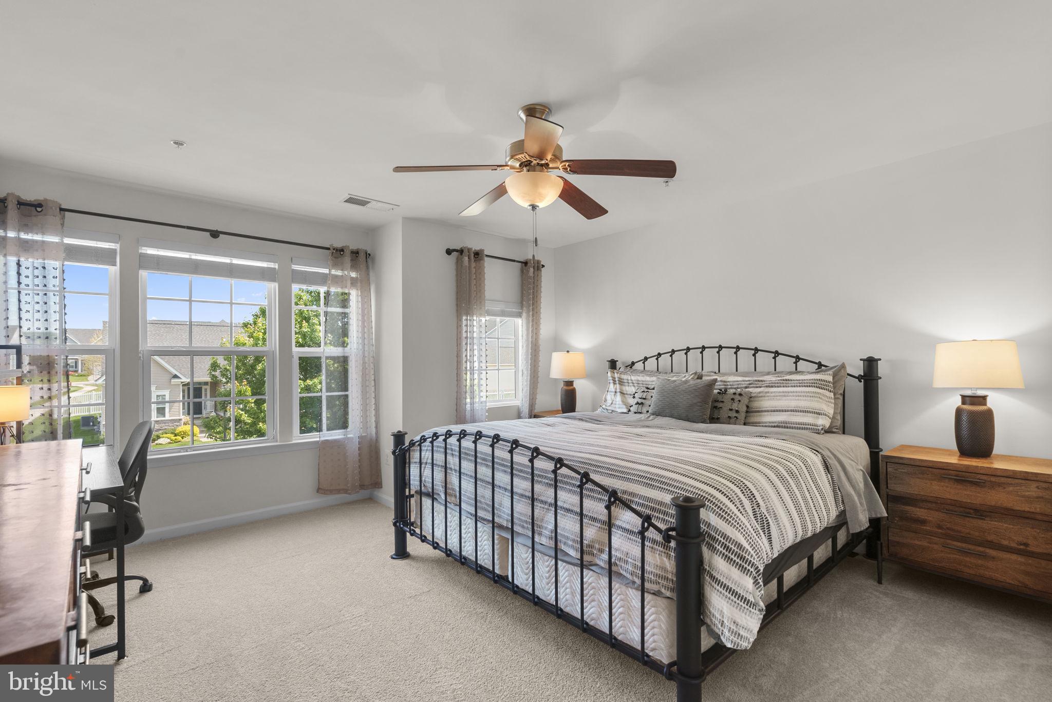 MIDDLETOWN GLEN - Residential