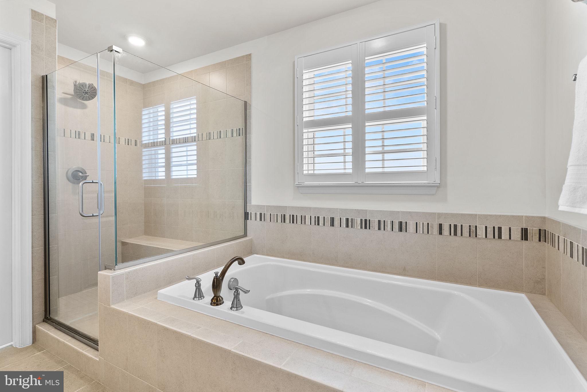 MIDDLETOWN GLEN - Residential