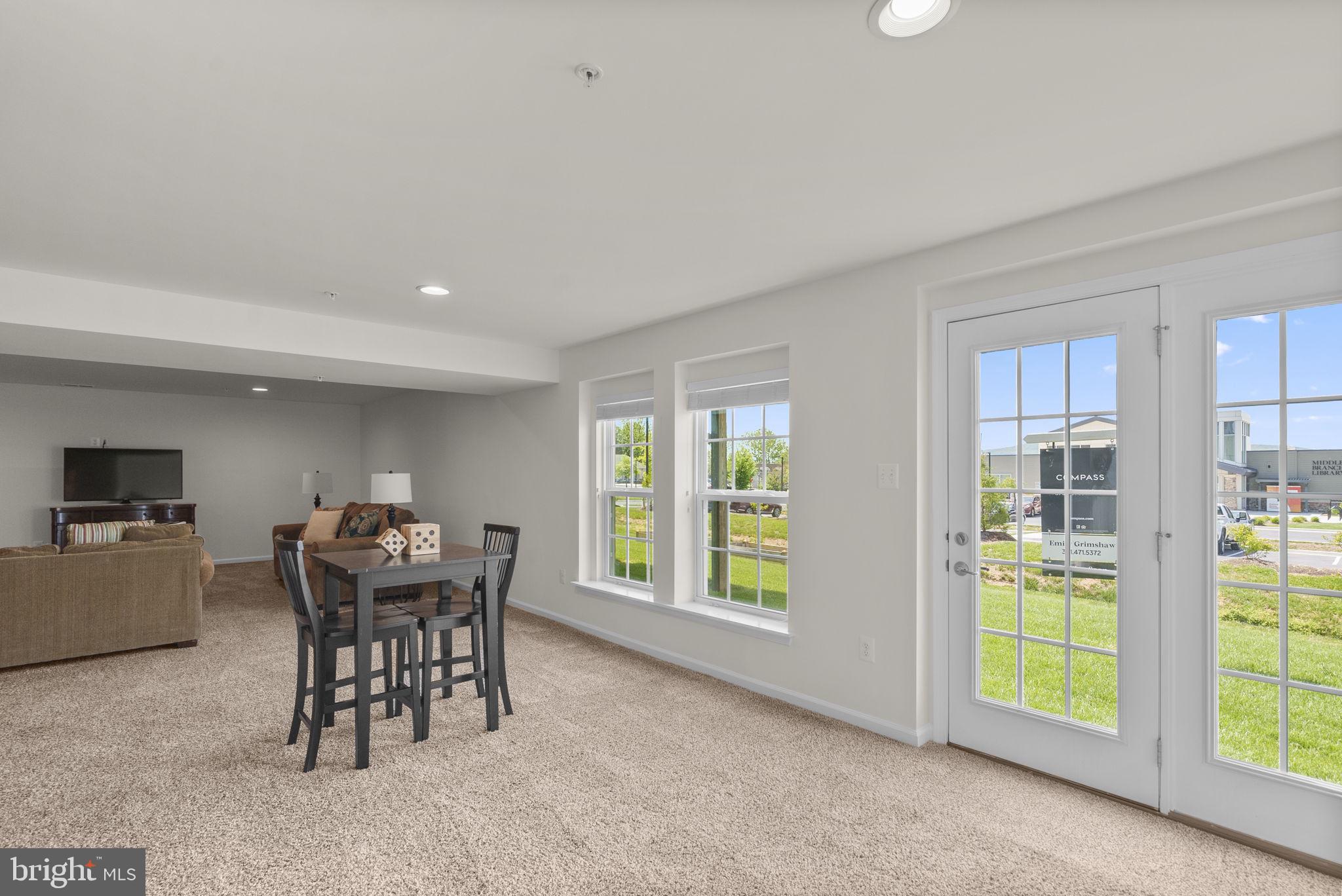MIDDLETOWN GLEN - Residential