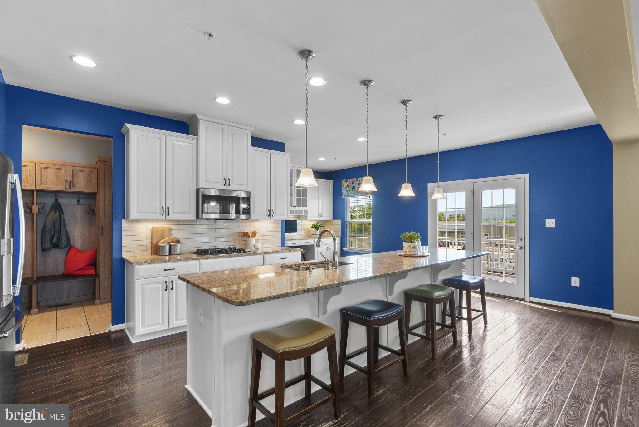 MIDDLETOWN GLEN - Residential