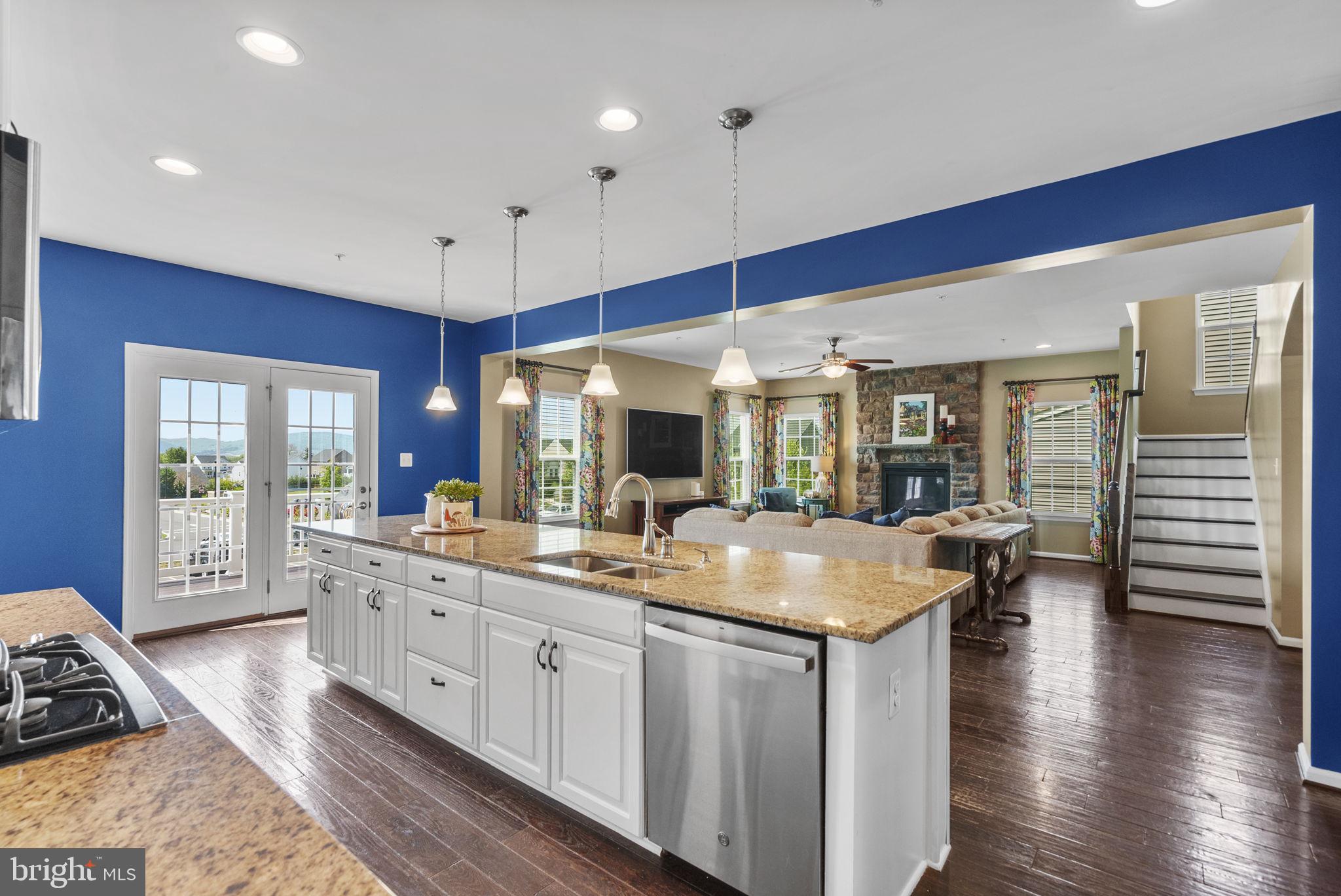 MIDDLETOWN GLEN - Residential