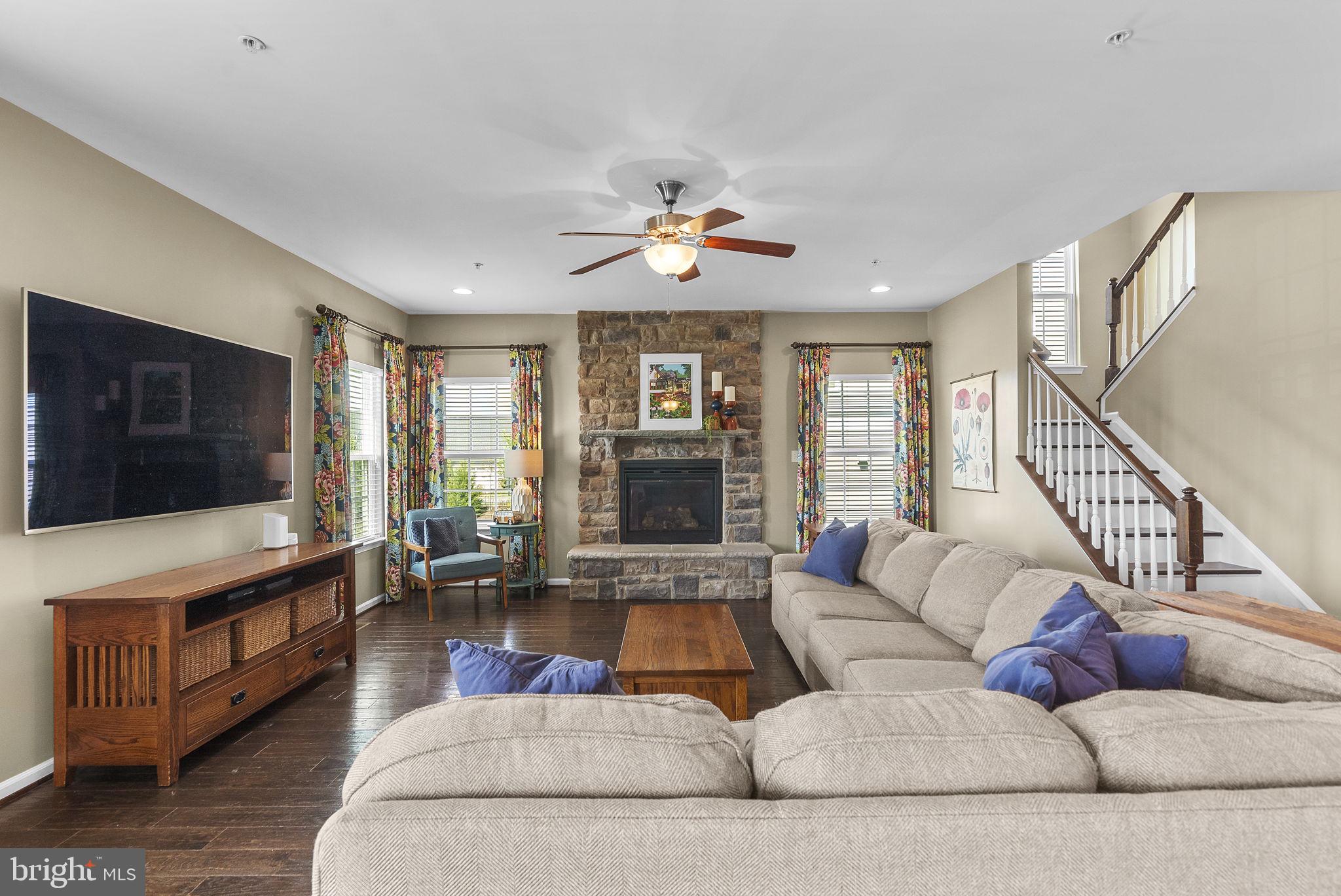 MIDDLETOWN GLEN - Residential
