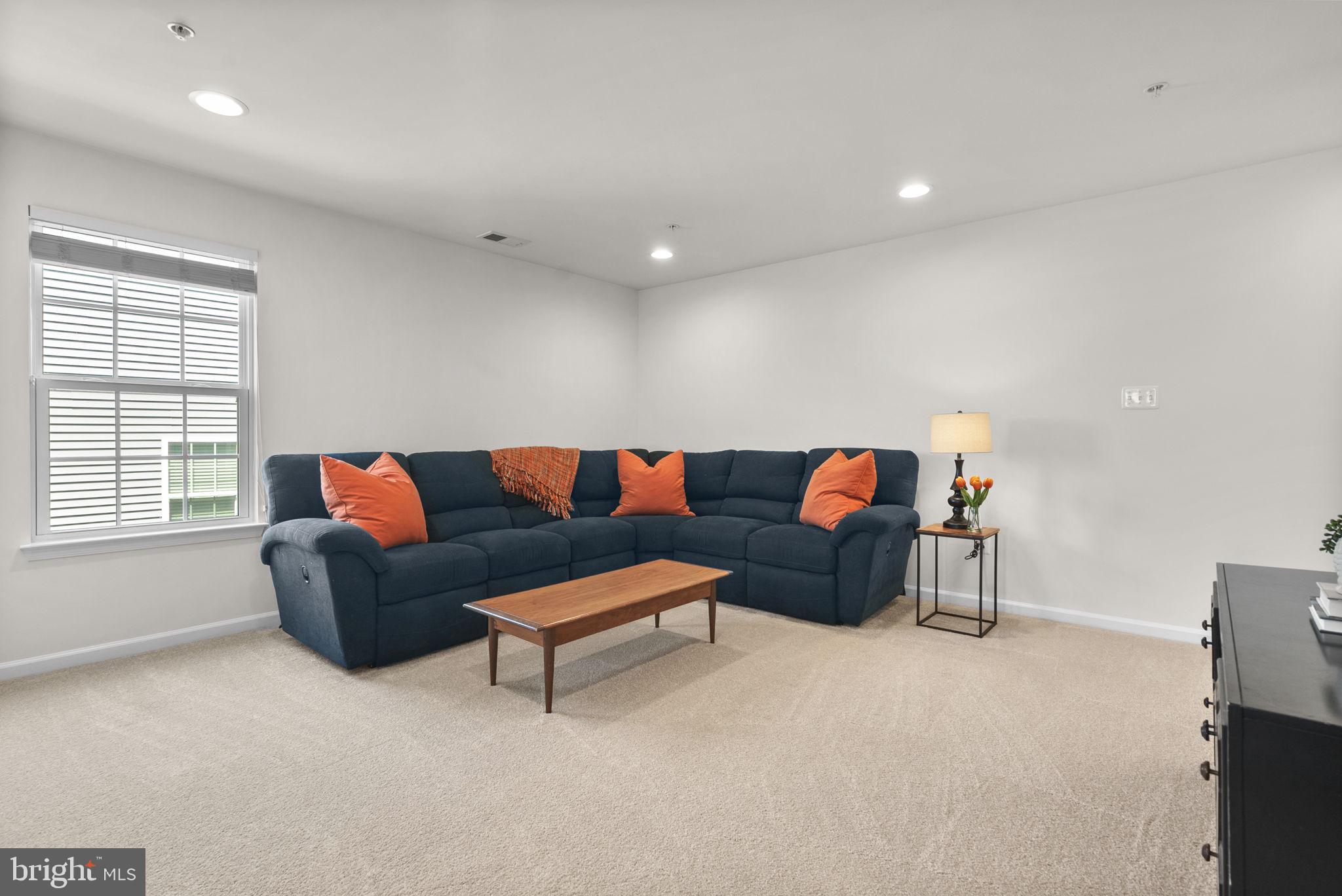 MIDDLETOWN GLEN - Residential