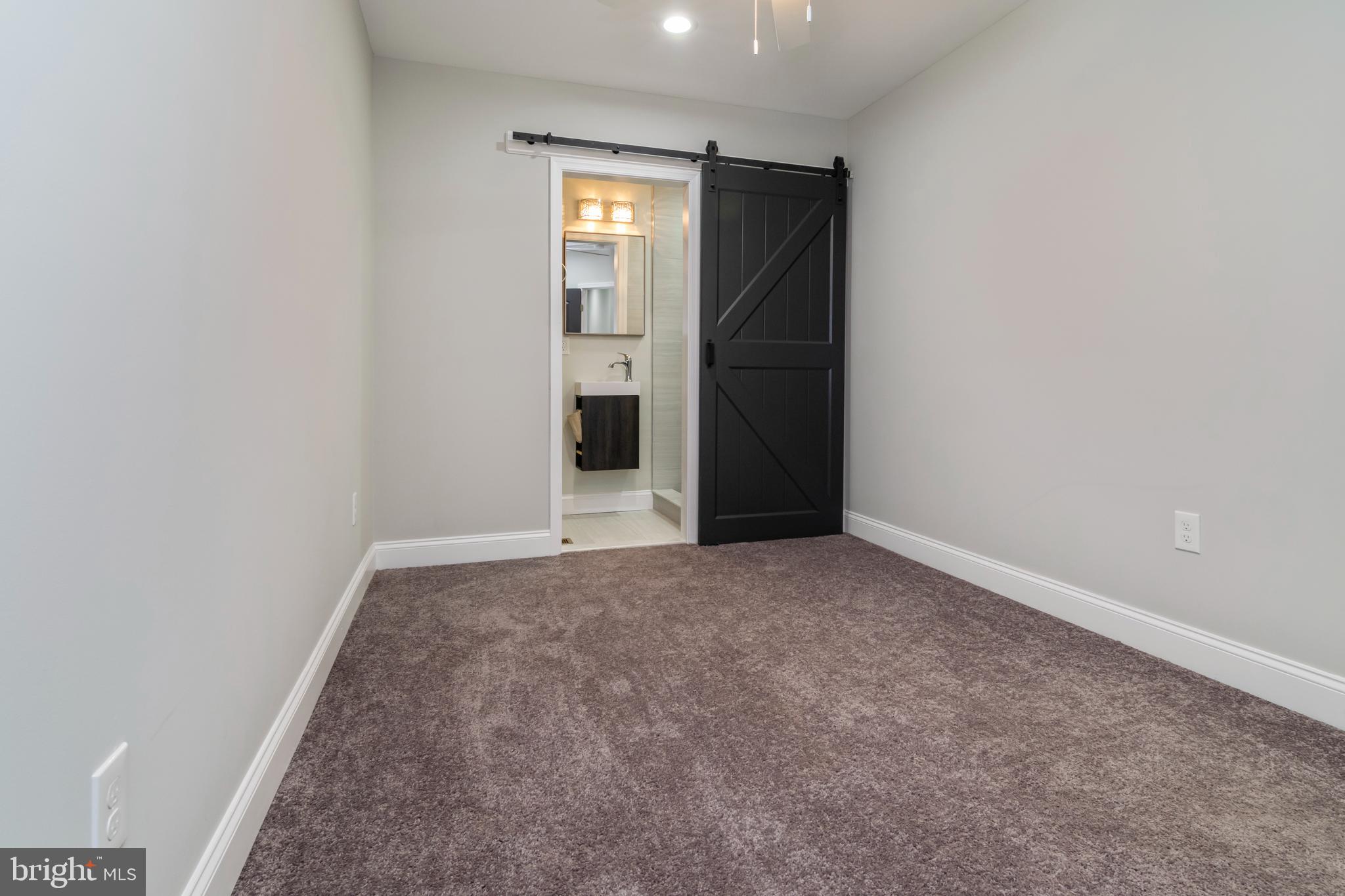 BROADWAY EAST - Residential