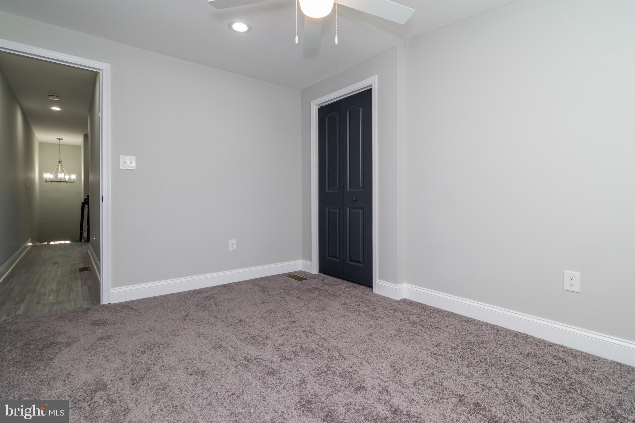 BROADWAY EAST - Residential