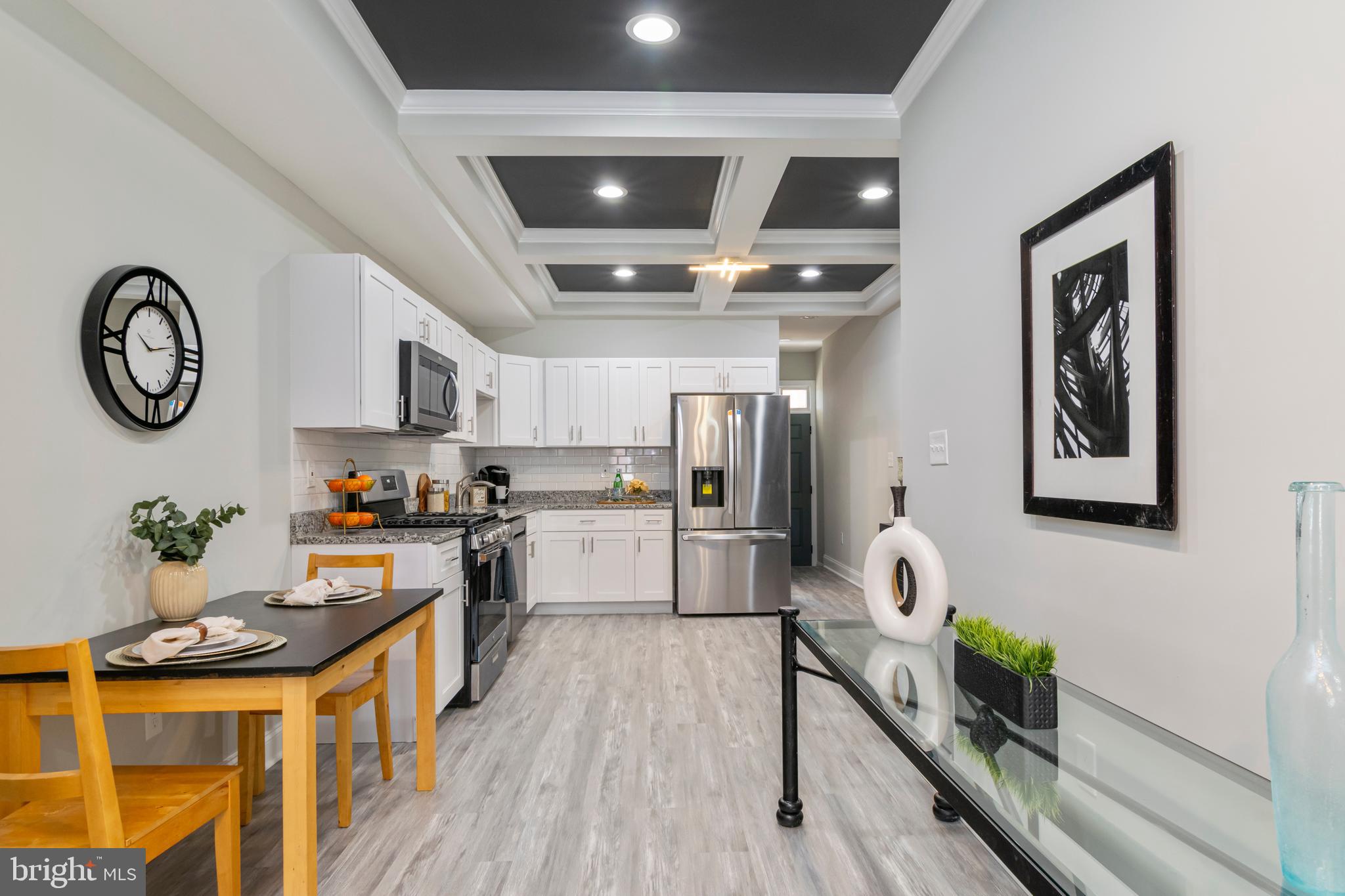 BROADWAY EAST - Residential