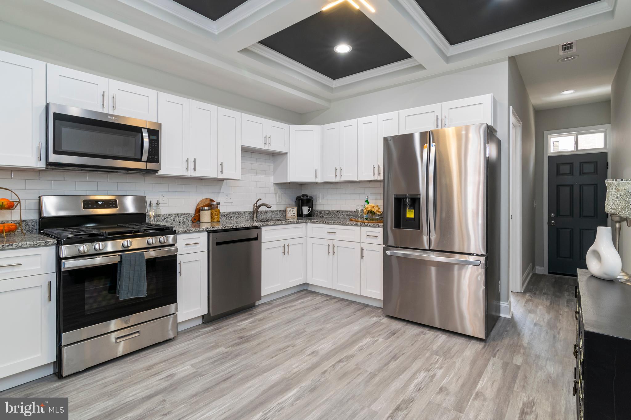 BROADWAY EAST - Residential