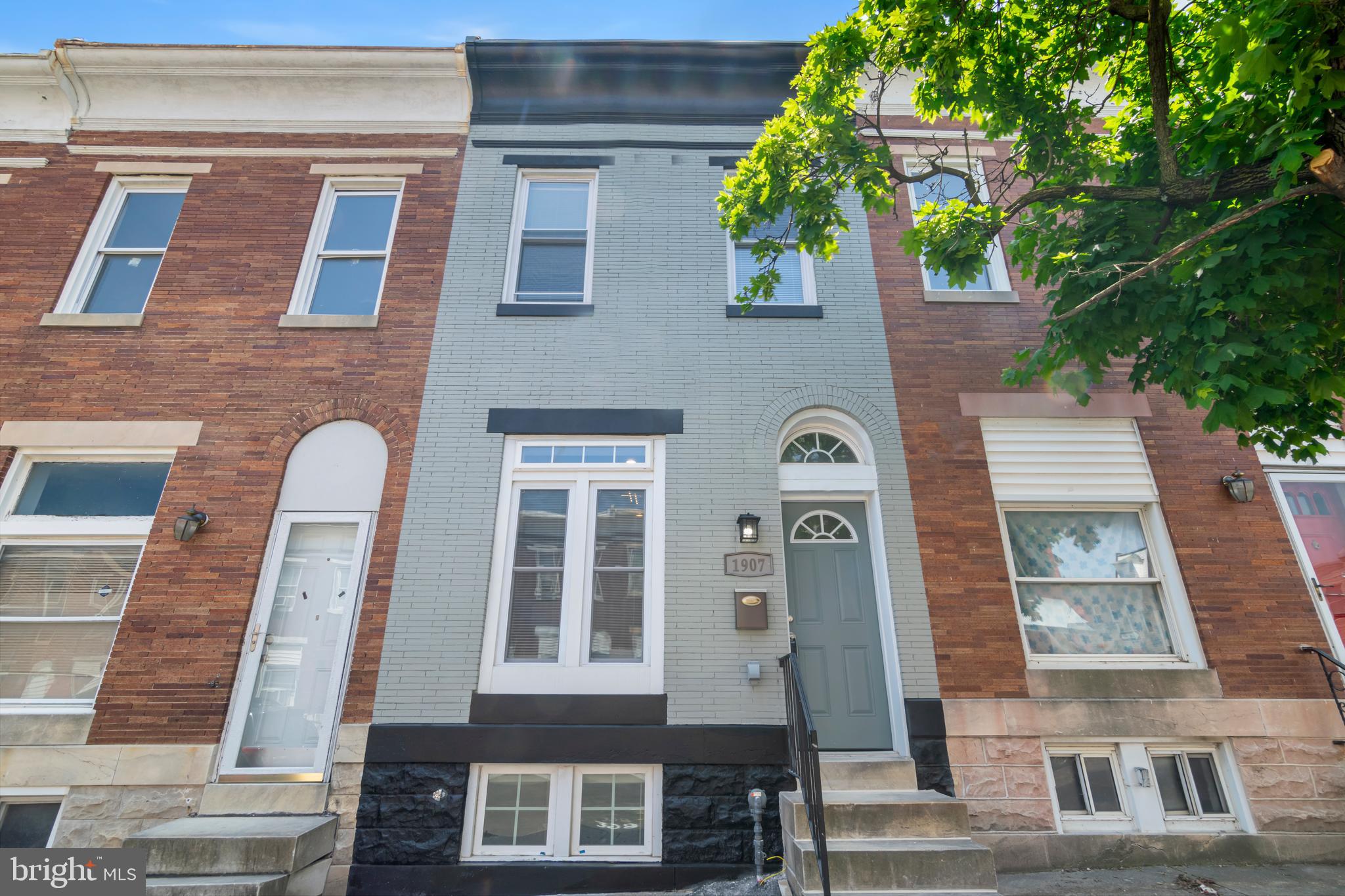 BROADWAY EAST - Residential