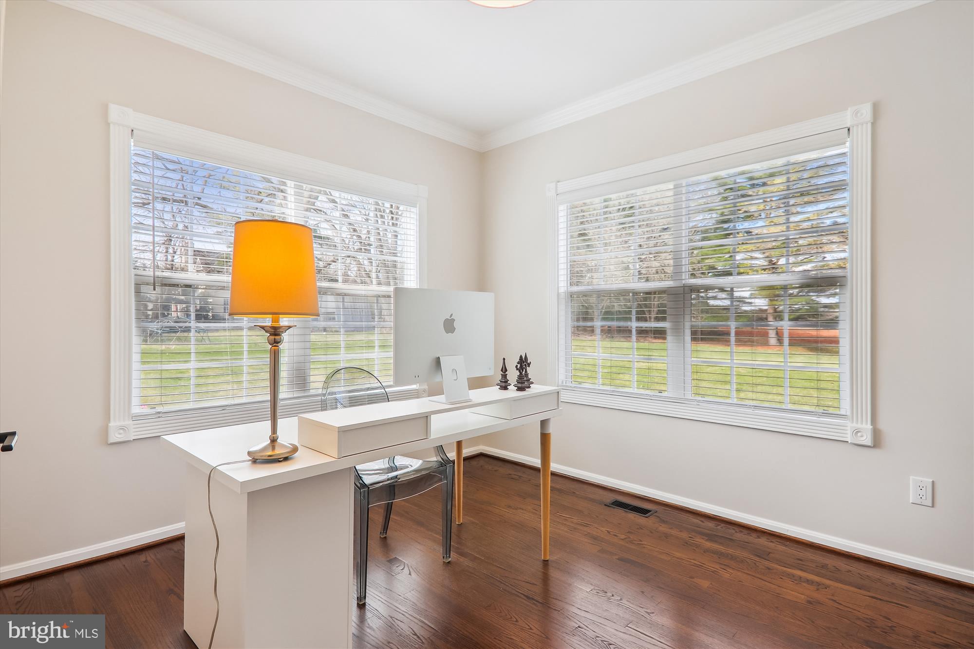 DARNESTOWN OUTSIDE - Residential