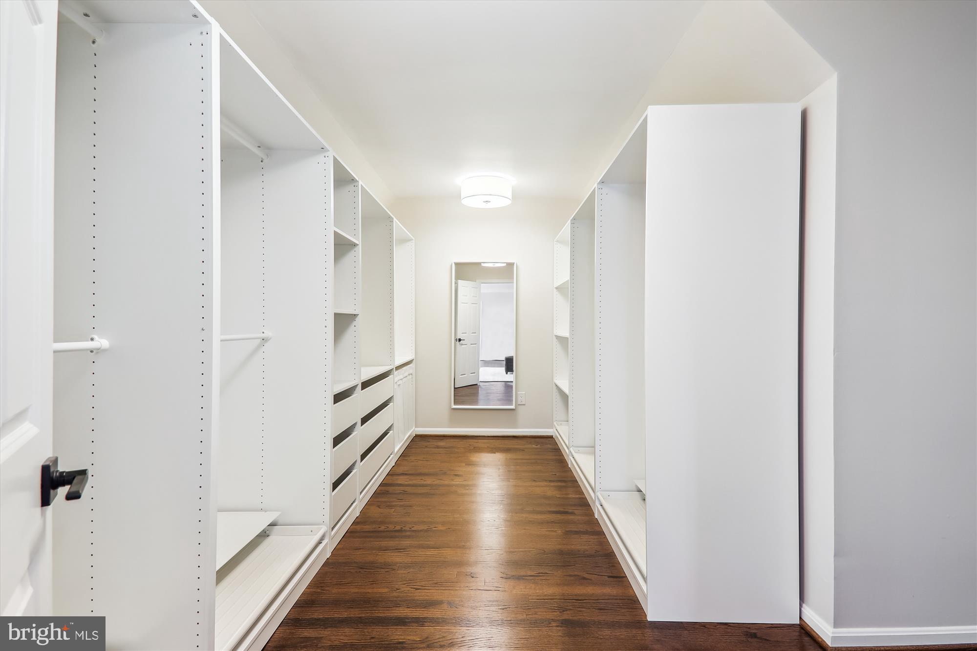 DARNESTOWN OUTSIDE - Residential