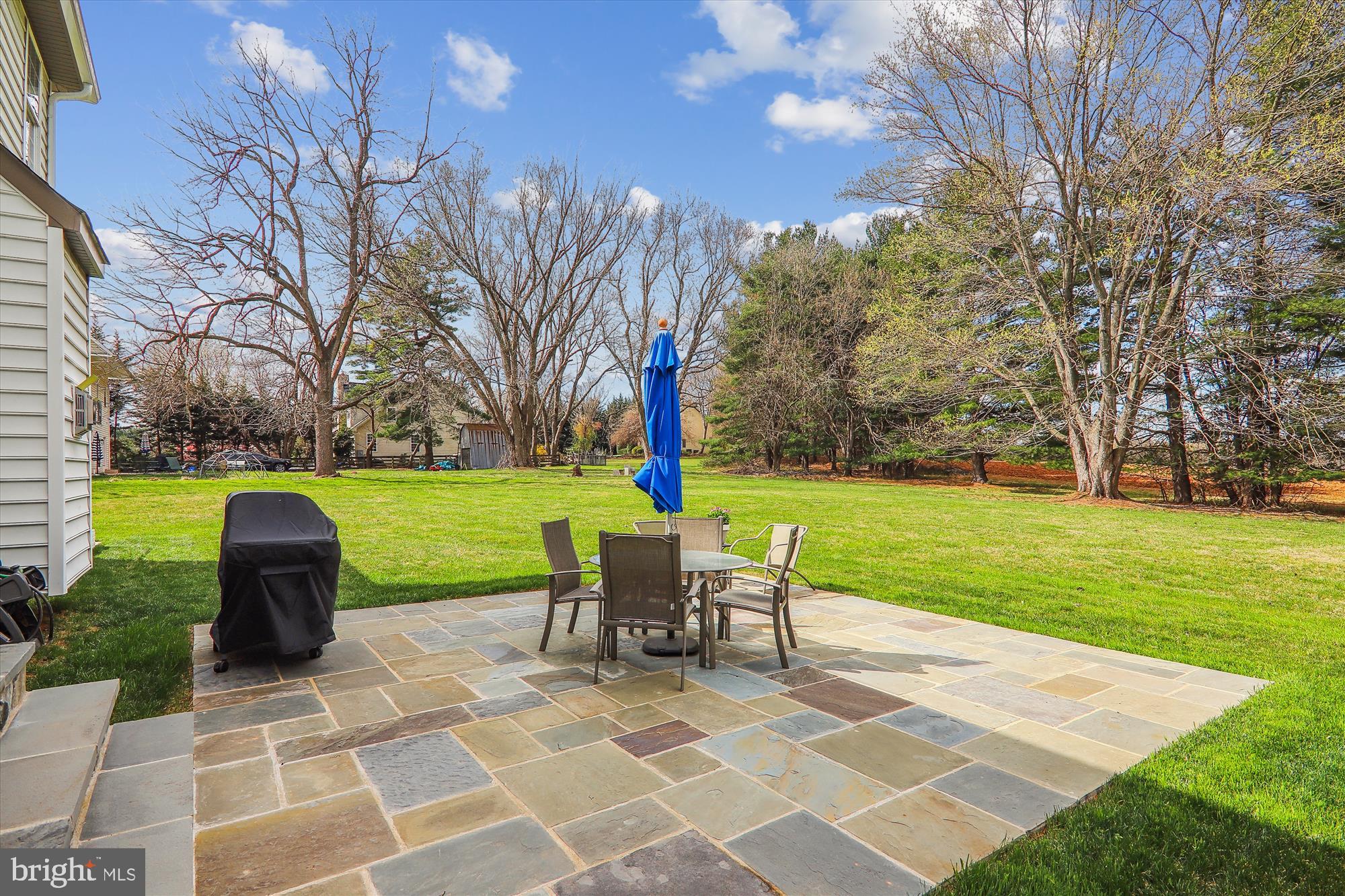 DARNESTOWN OUTSIDE - Residential