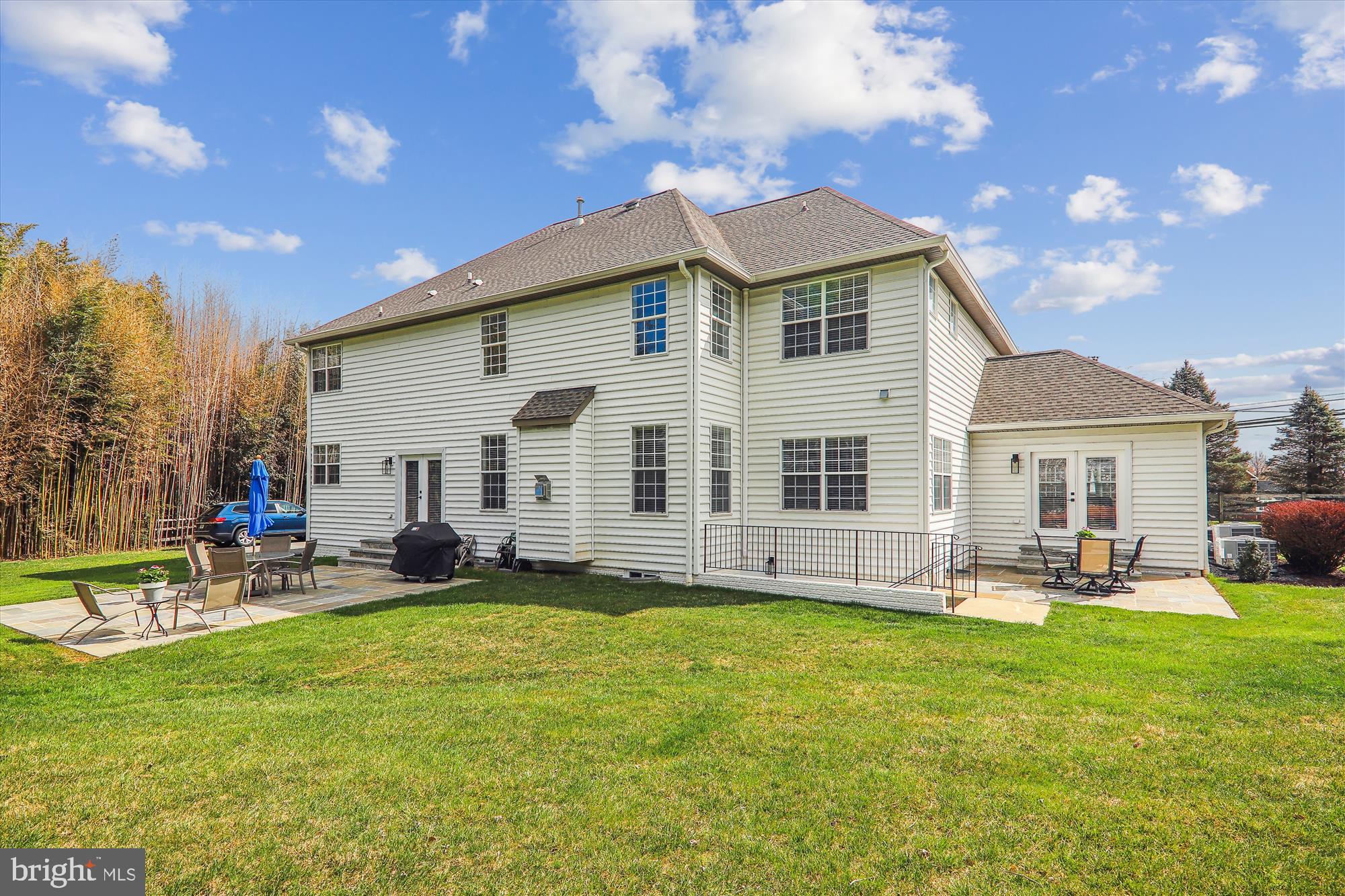 DARNESTOWN OUTSIDE - Residential