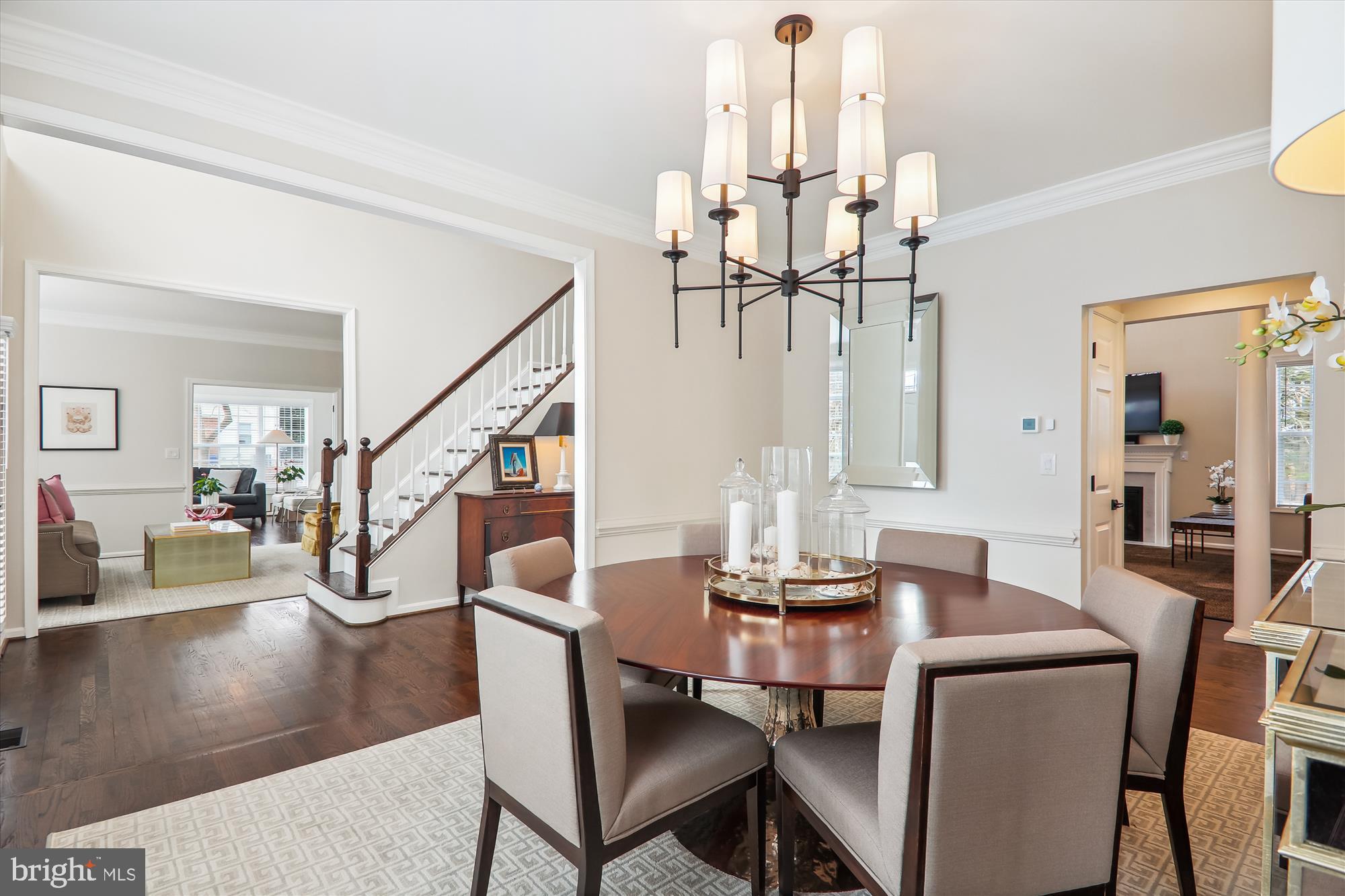 DARNESTOWN OUTSIDE - Residential