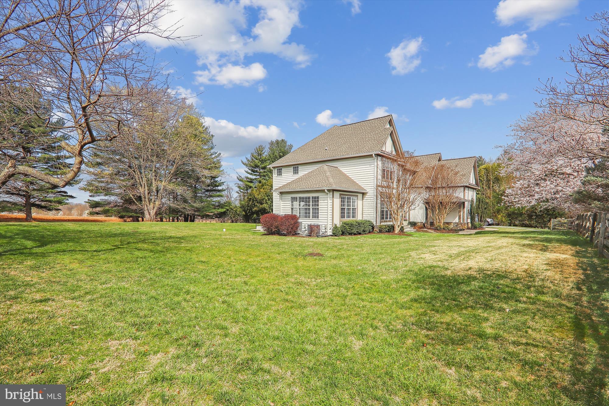 DARNESTOWN OUTSIDE - Residential