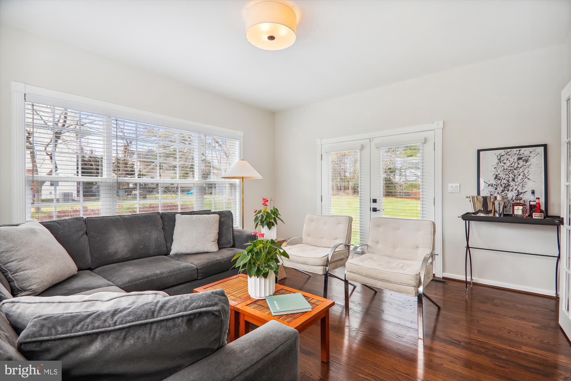 DARNESTOWN OUTSIDE - Residential