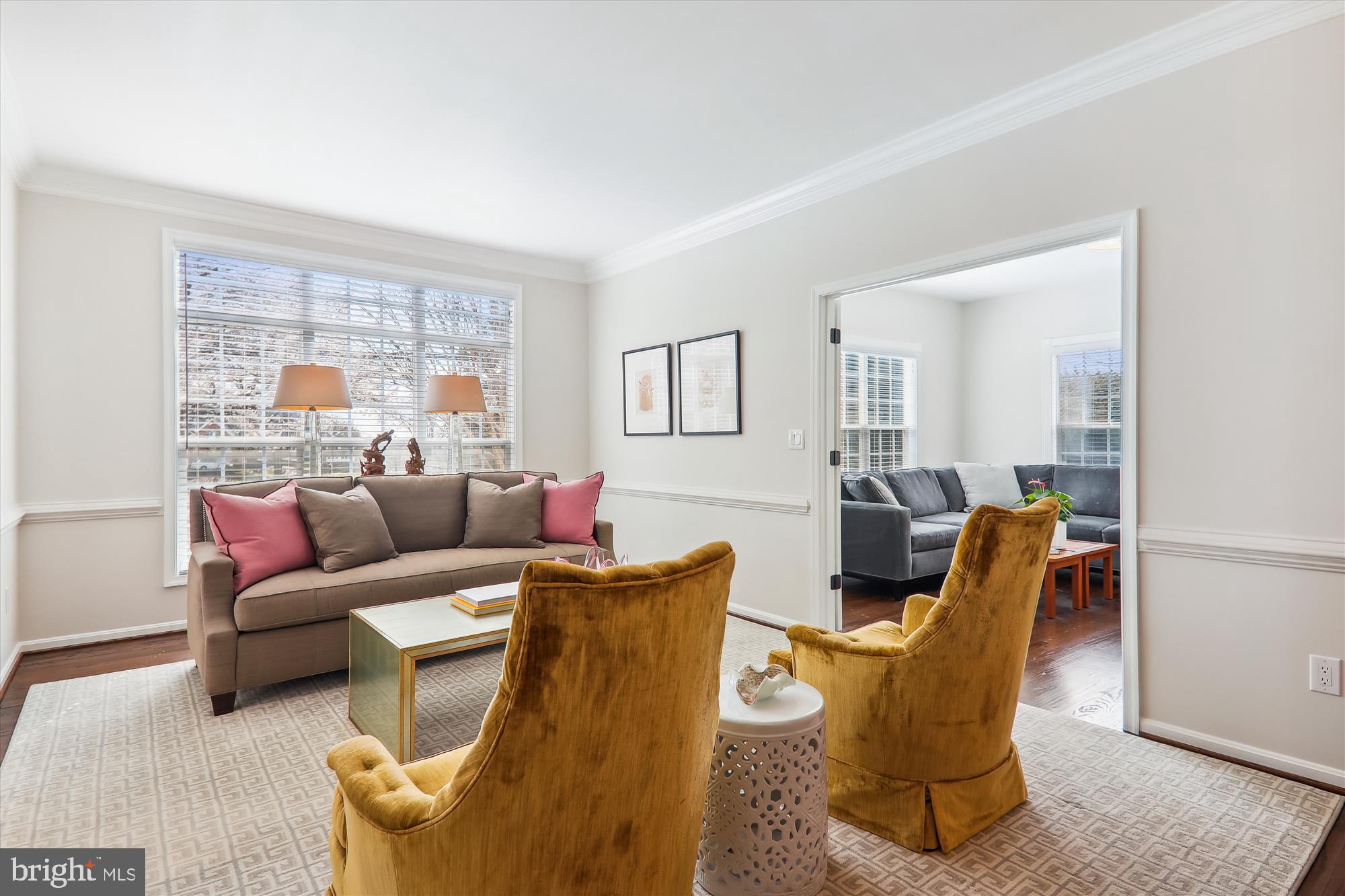 DARNESTOWN OUTSIDE - Residential